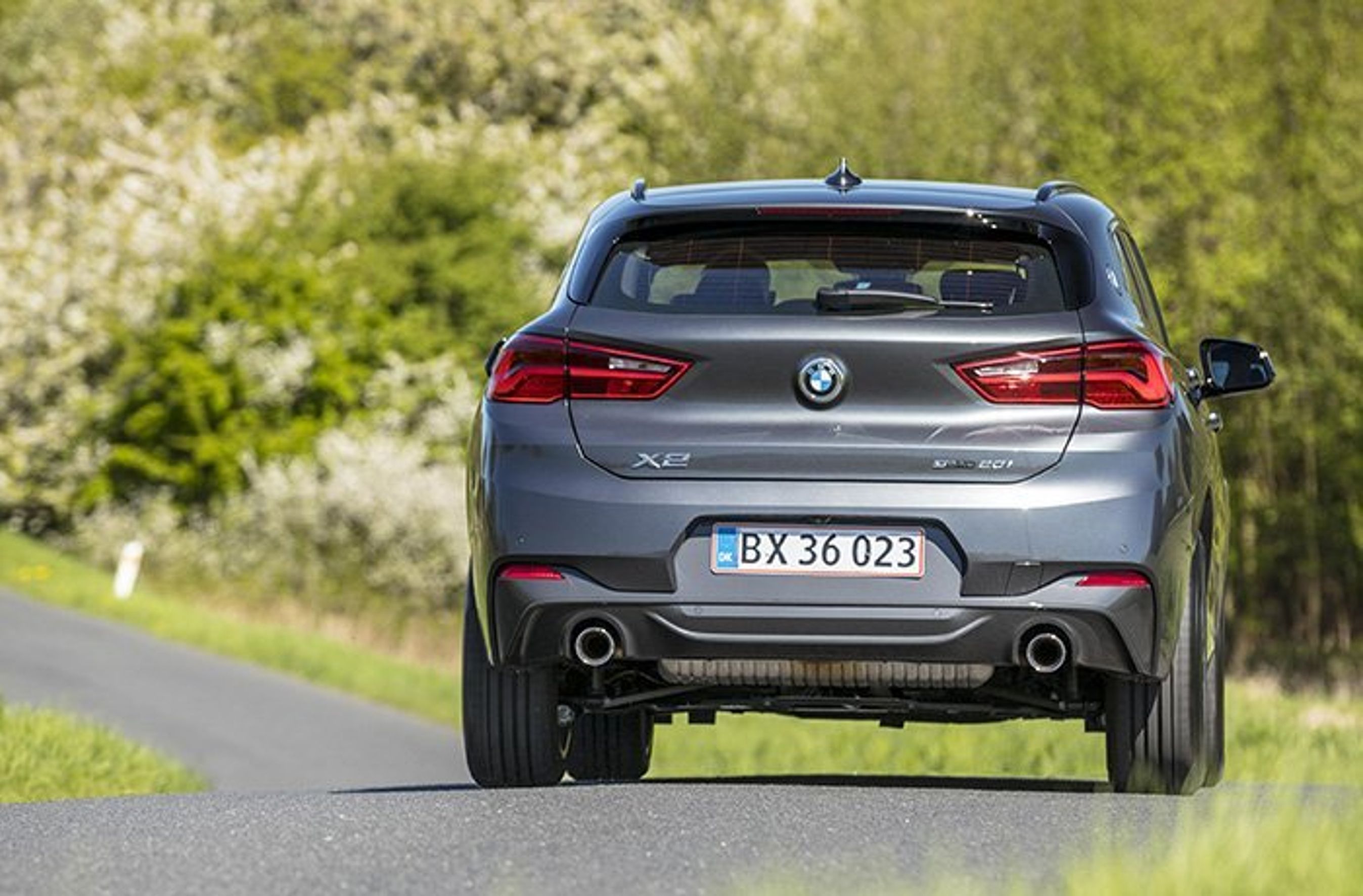 BMW X2 bagfra