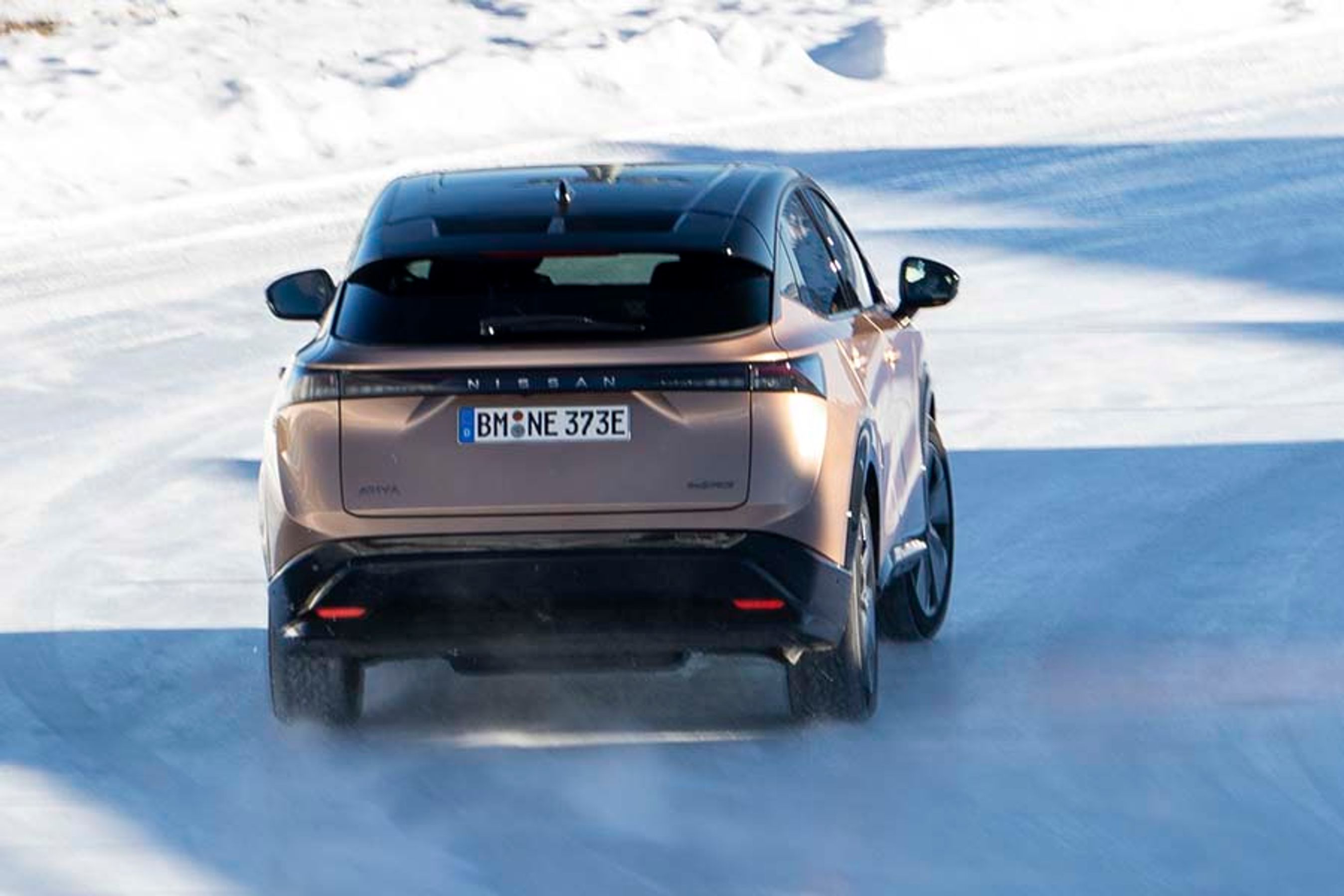 Nissan Ariya e-4ORCE fås kun i udgaven med det store batteri på 87 kWh netto. Det giver en teoretisk rækkevidde på over 500 km.