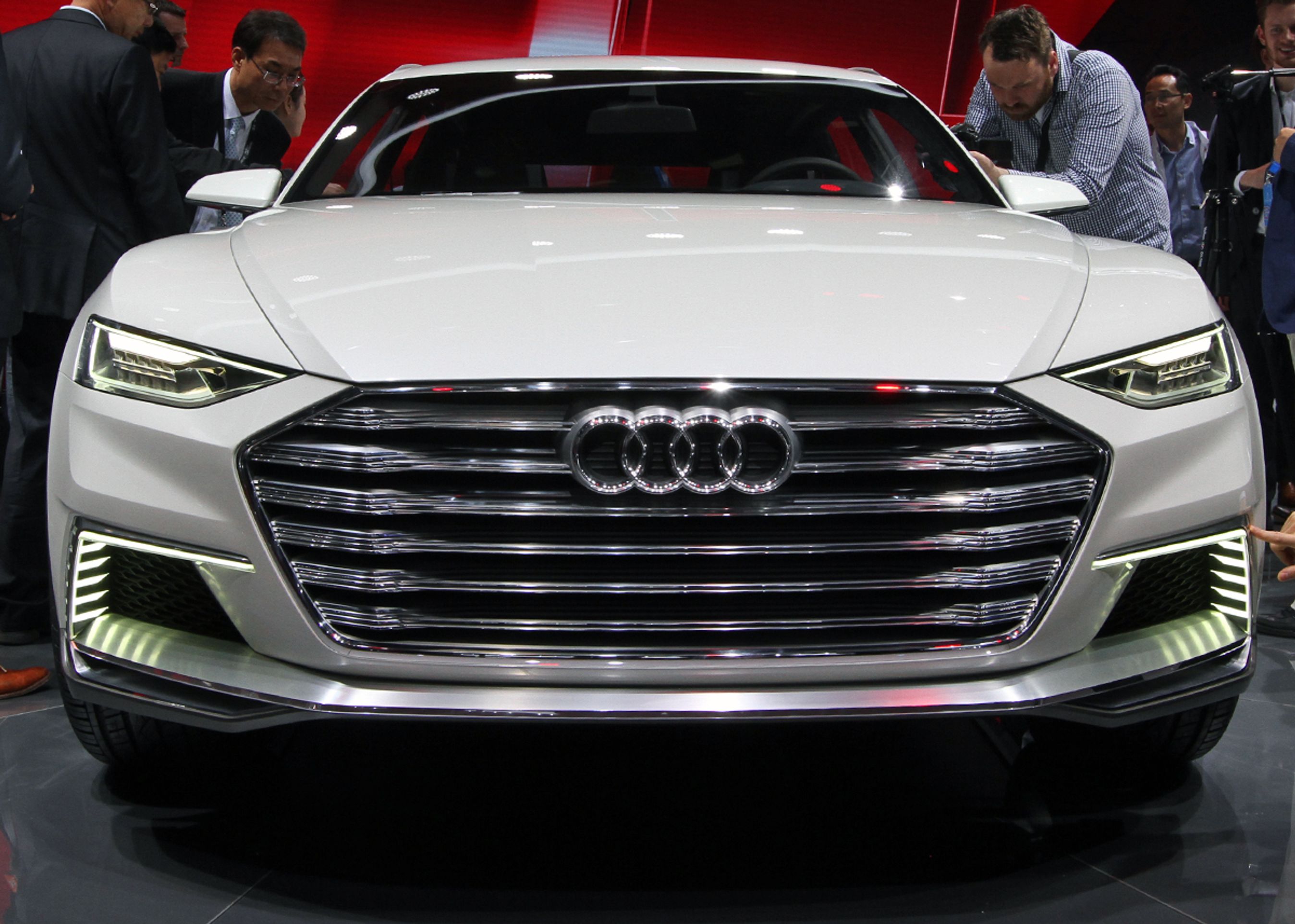 Audi Prologue er den tredje af formentlig tre konceptbiler, der viser mærkets nye design og teknik. Fotos: Torben Arent