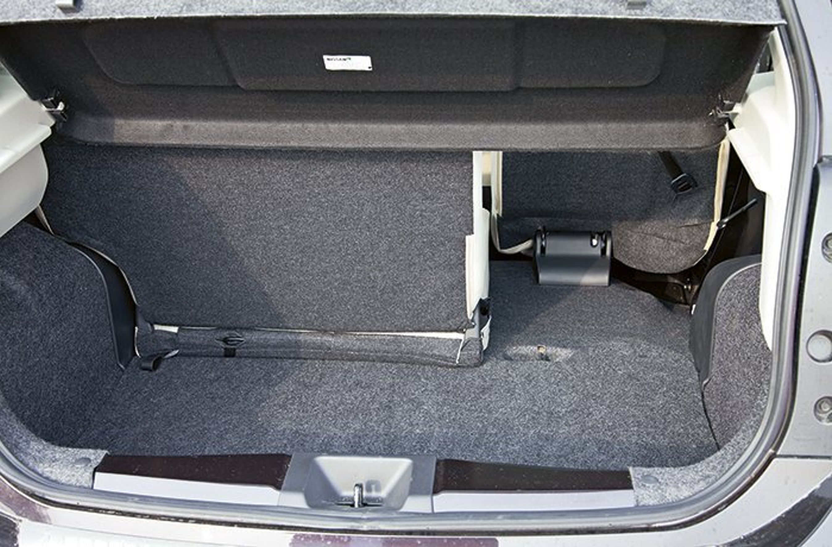 Nissan Micra bagagerum