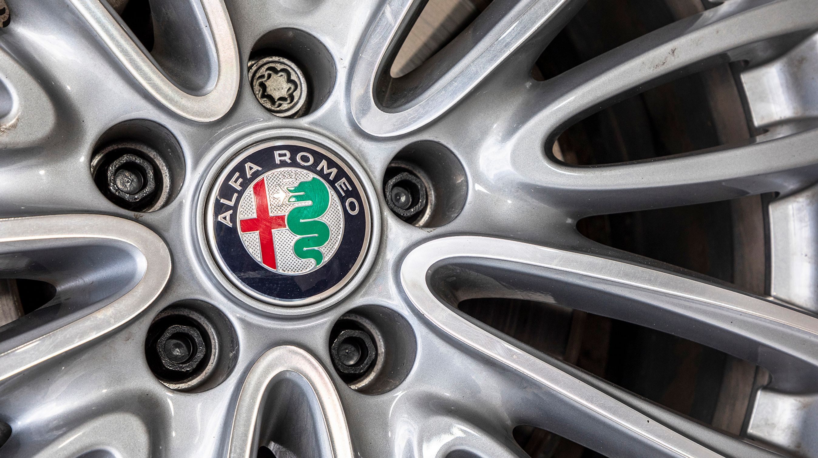 Selv fælgene er en æstetisk nydelse.