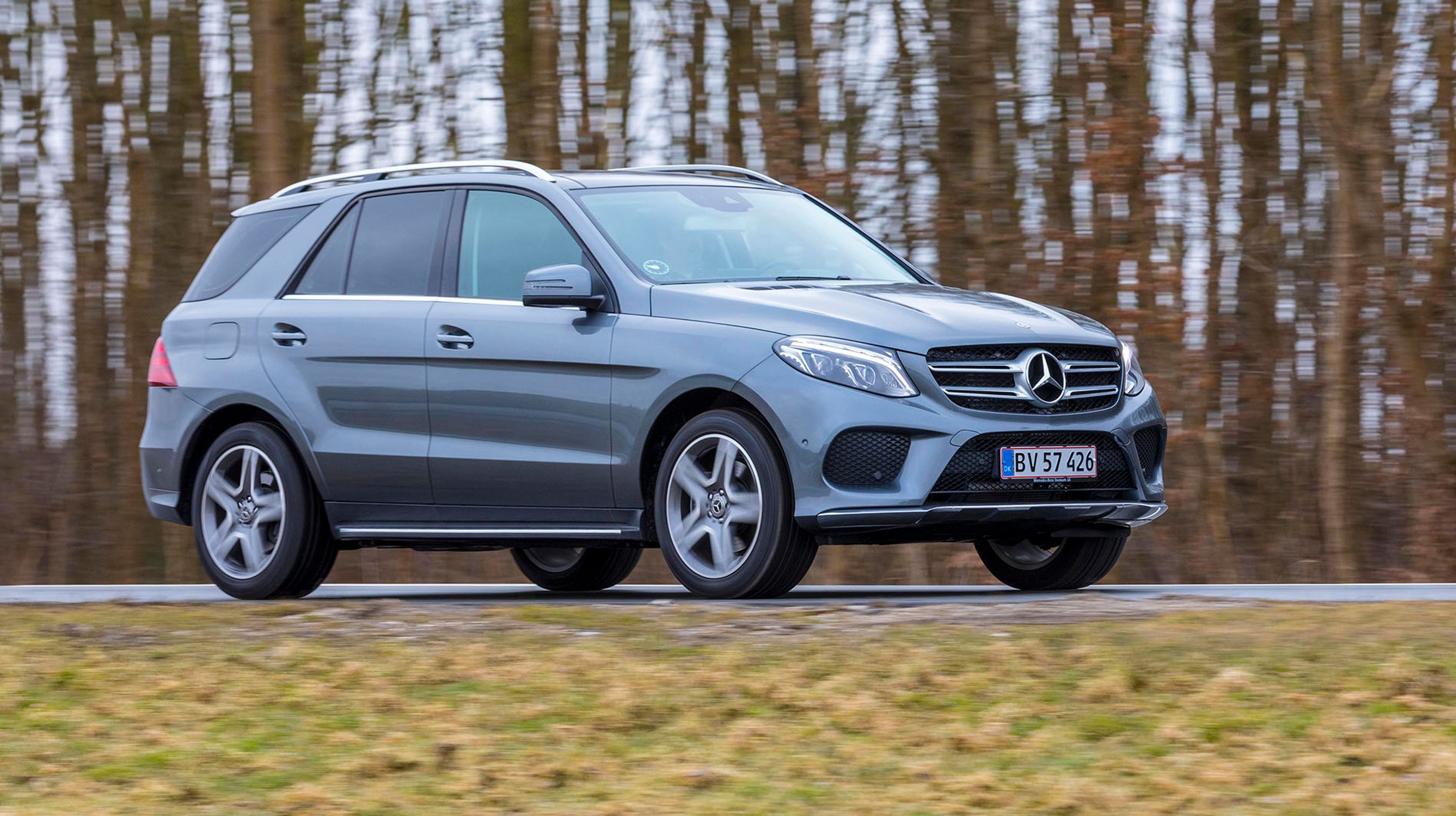 Mercedes GLE fra siden