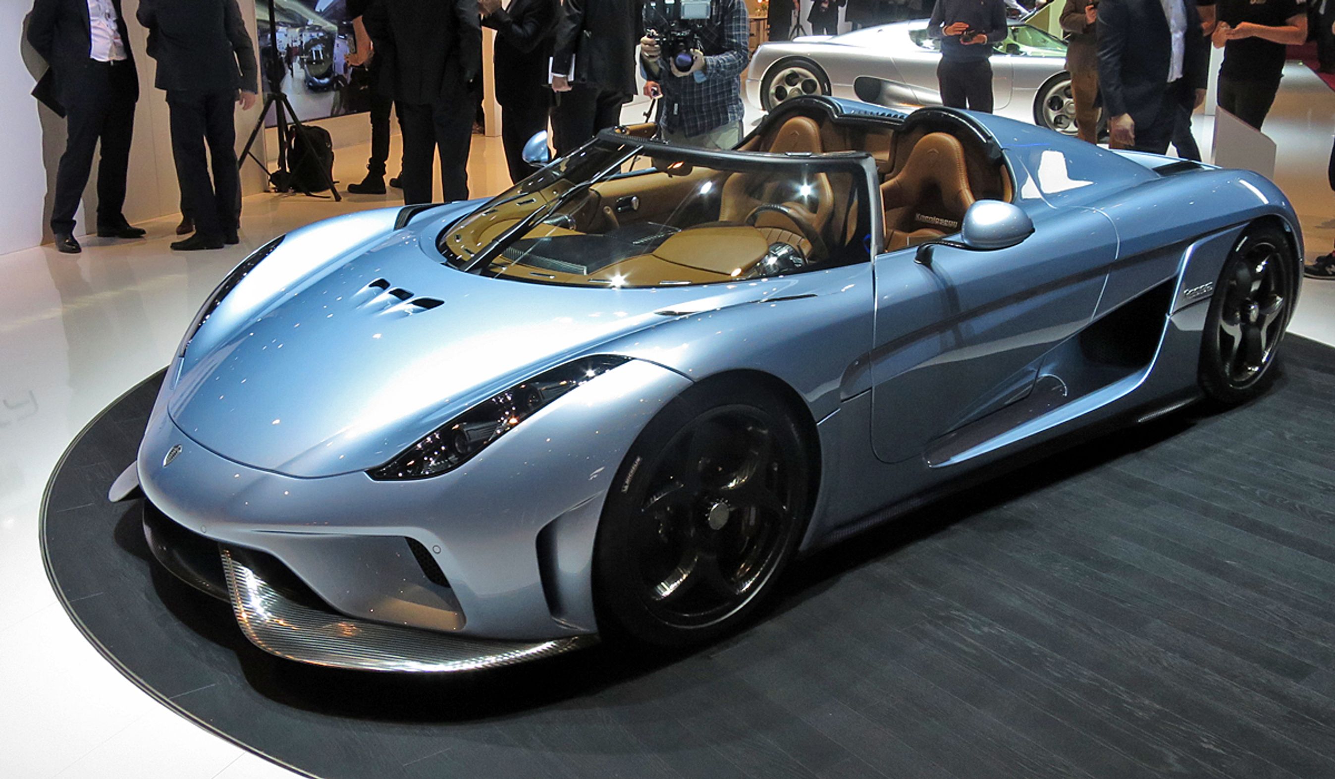 Koenigsegg Regera havde verdenspremiere på Genève-udstillingen 2015.