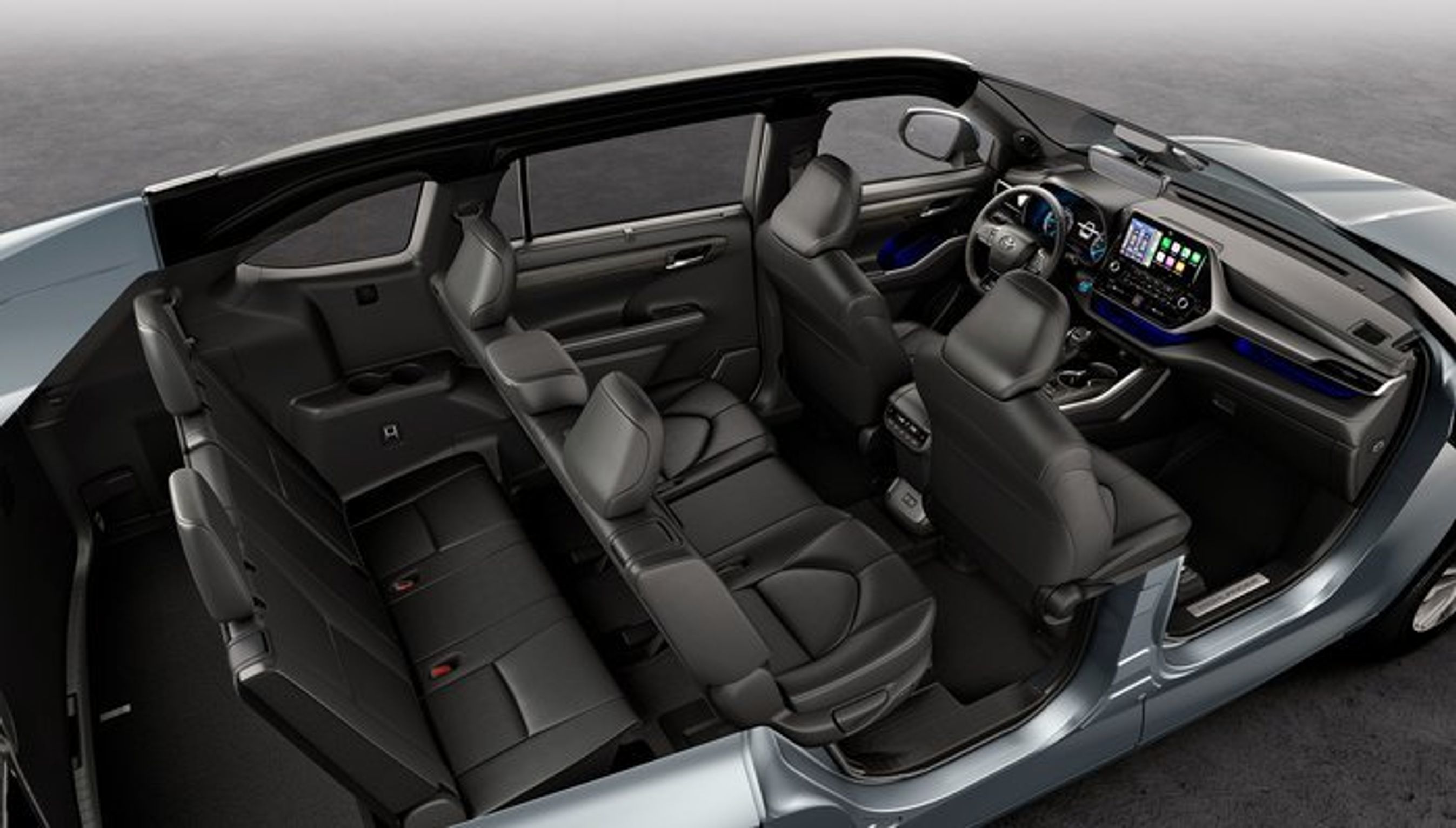 Highlander har tre sæderækker.