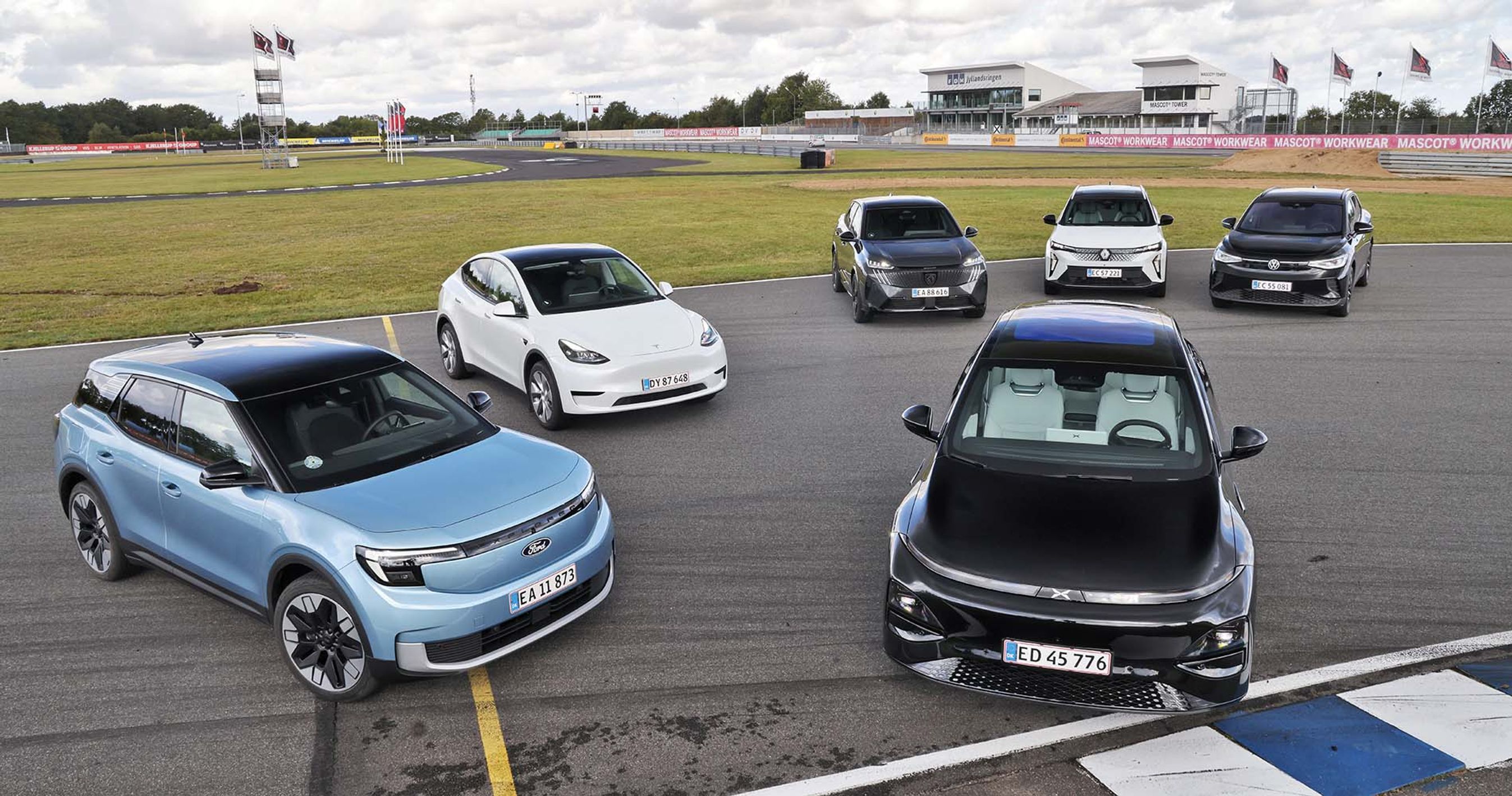 Gruppetest af elbiler på FDM Jyllandsringen