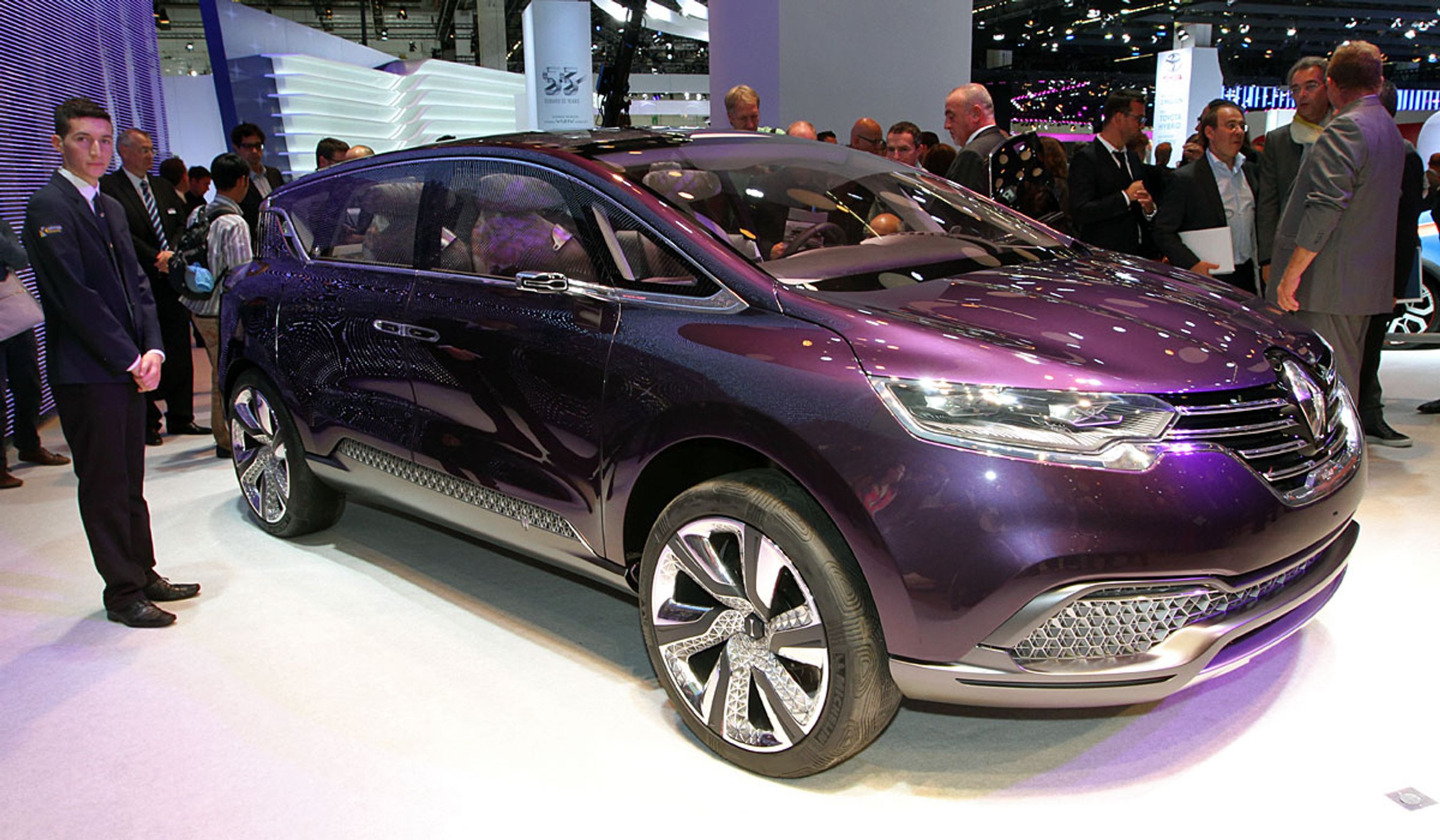 Renault Initiale Paris er en virkelighedstro forløber fra Espace 5.