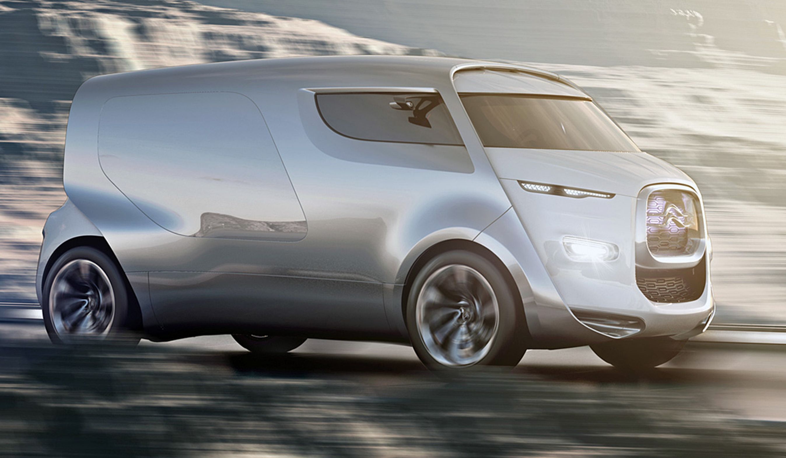 Citroën Tubik er på længde med en limousine, men meget mere rummelig i kraft af højden og bredden på godt to meter.