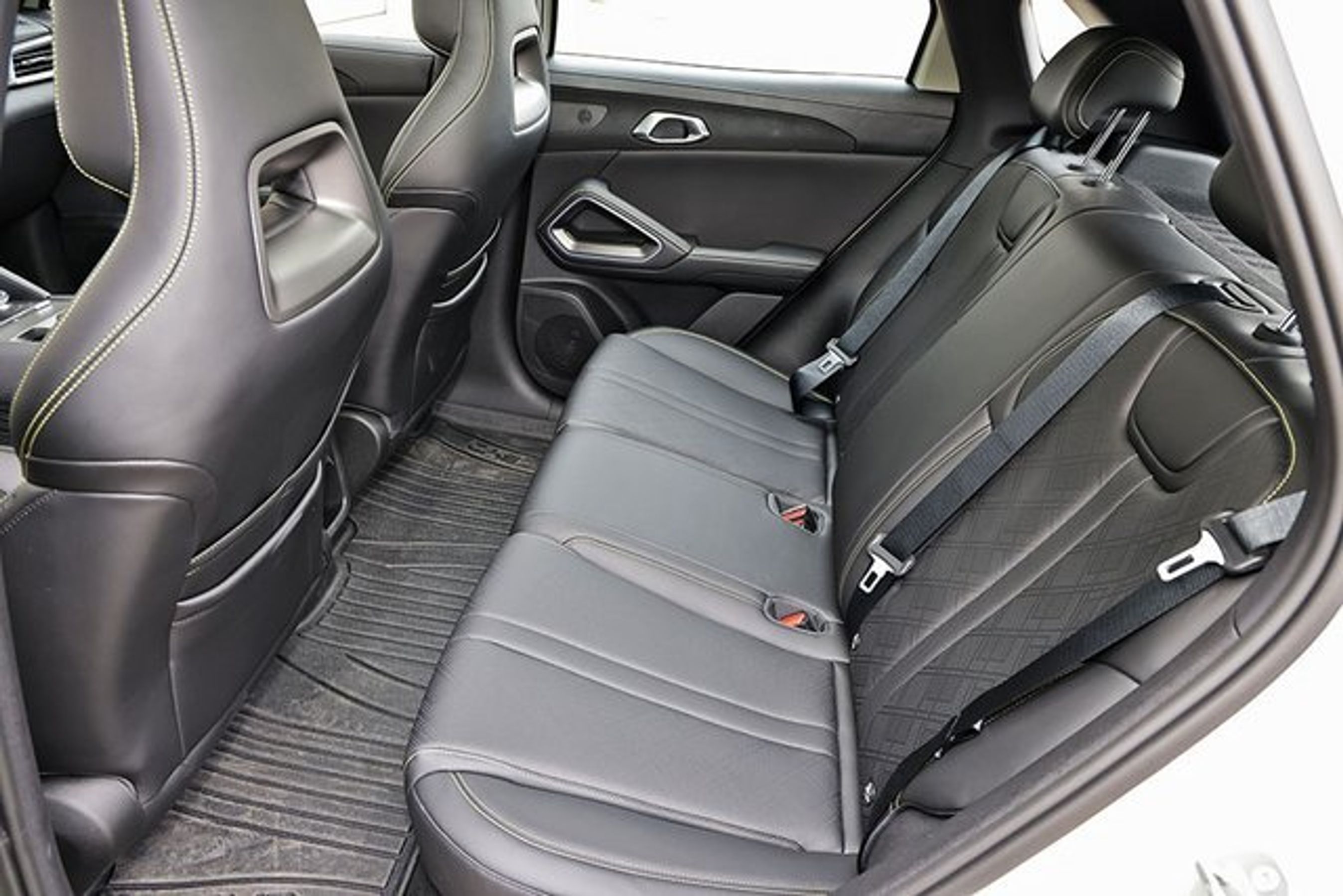 Bagsæder i en BYD Atto 2