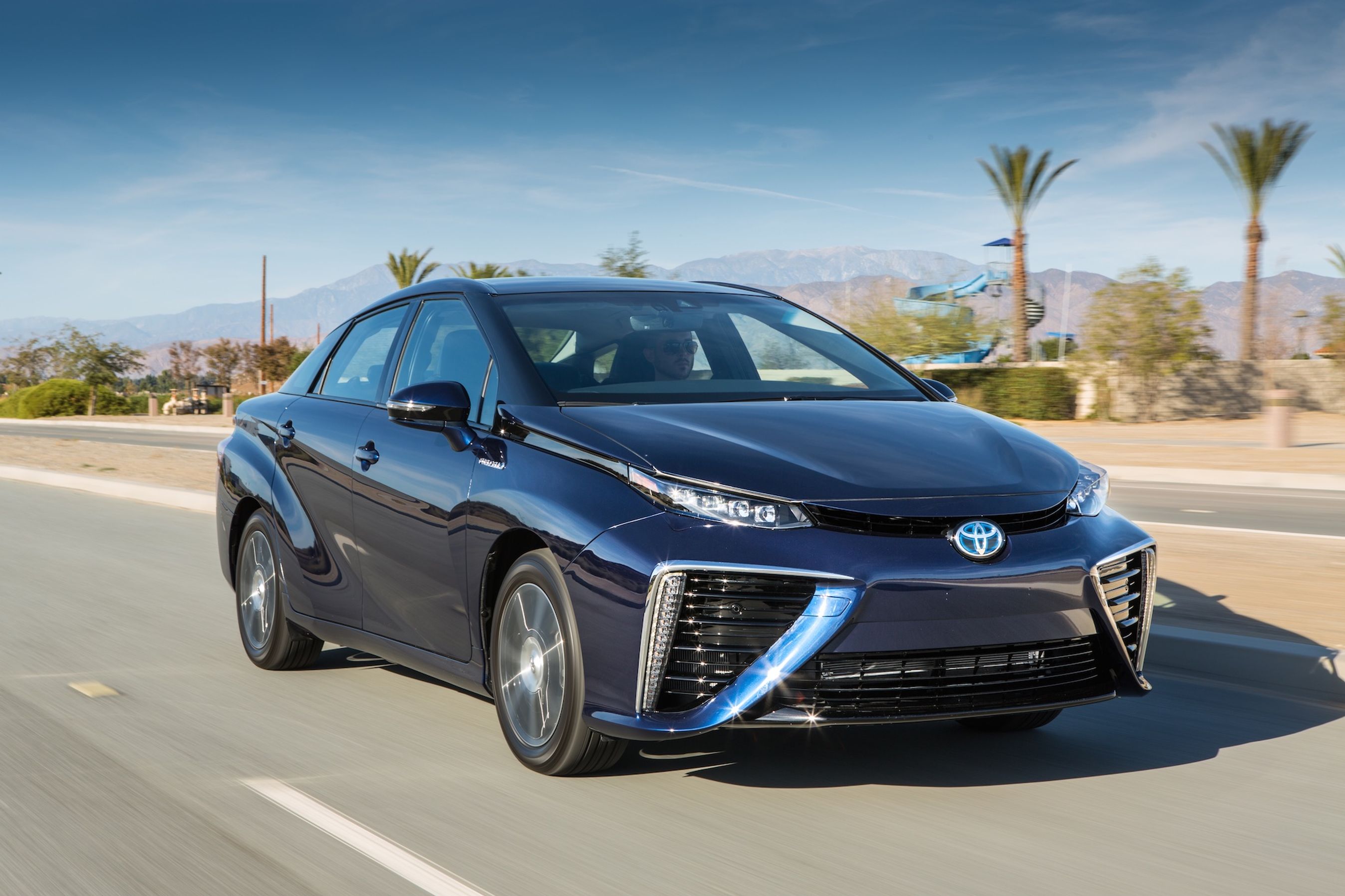 Brintbilen Toyota Mirai.