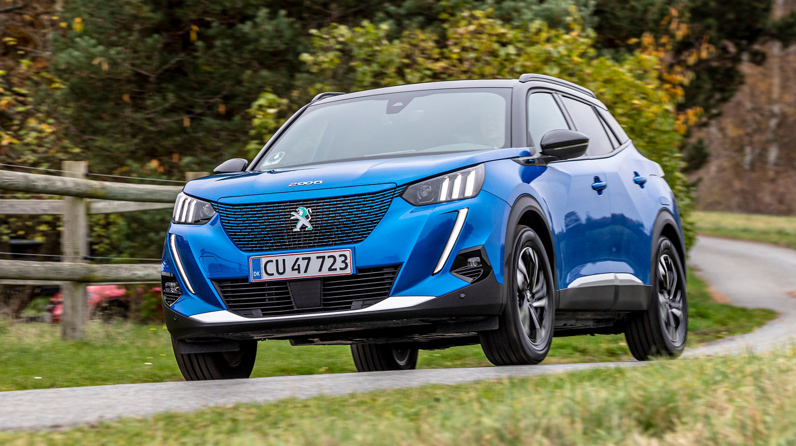 Peugeot e-2008 set forfra
