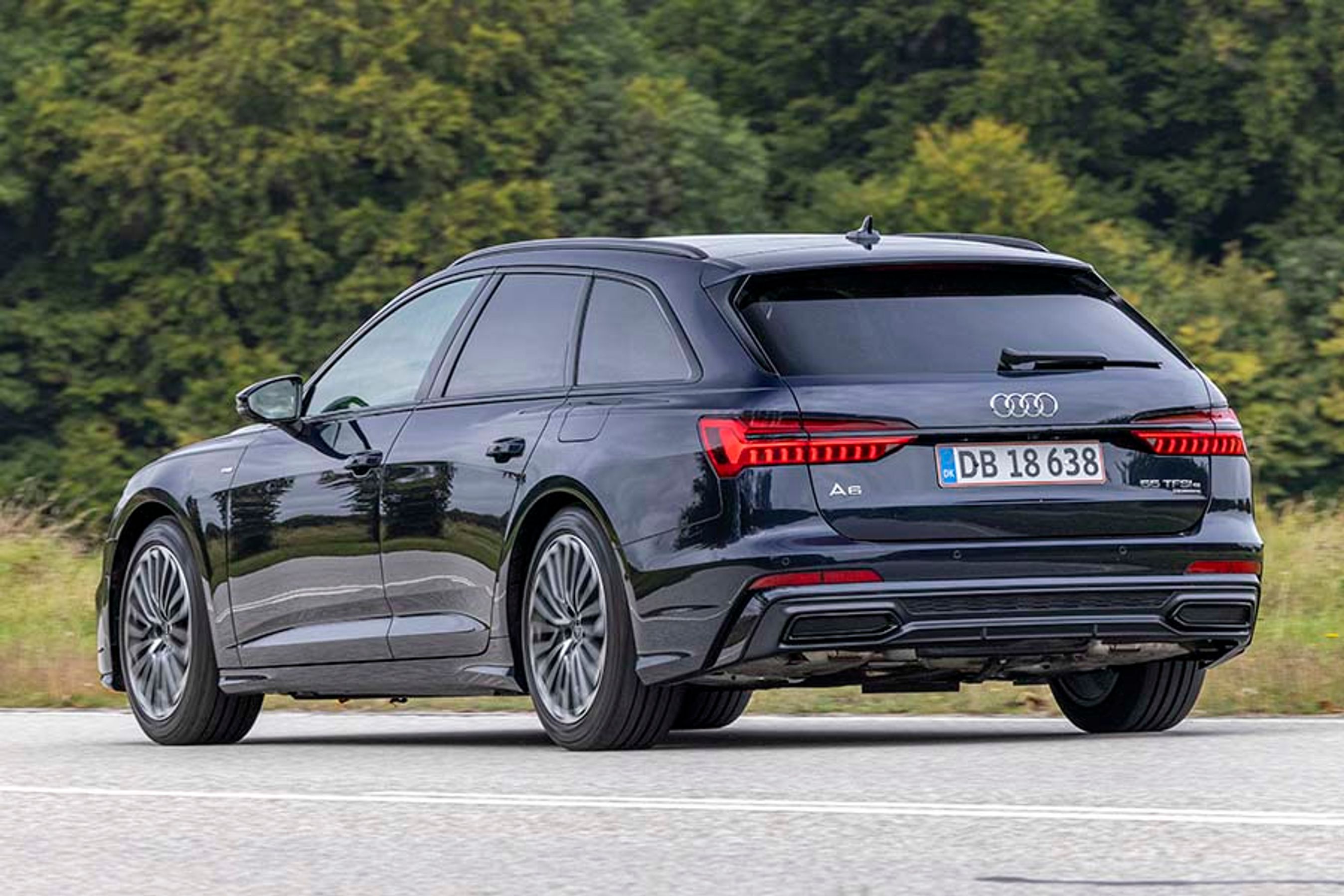 Audi A6 Avant set bagfra