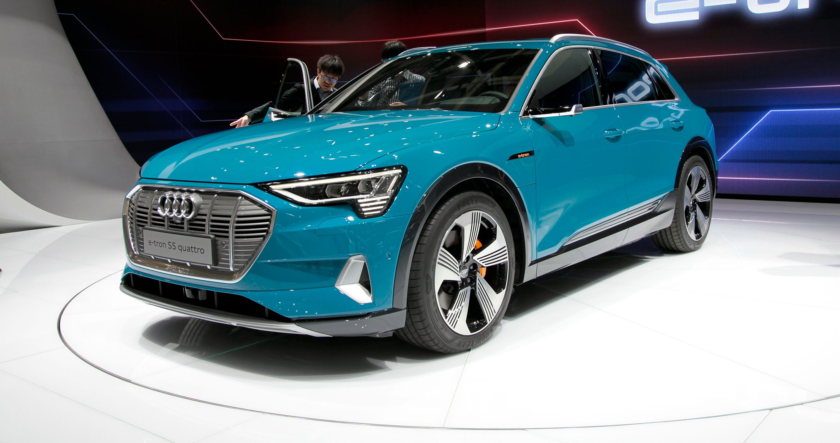 Audi E-tron forfra