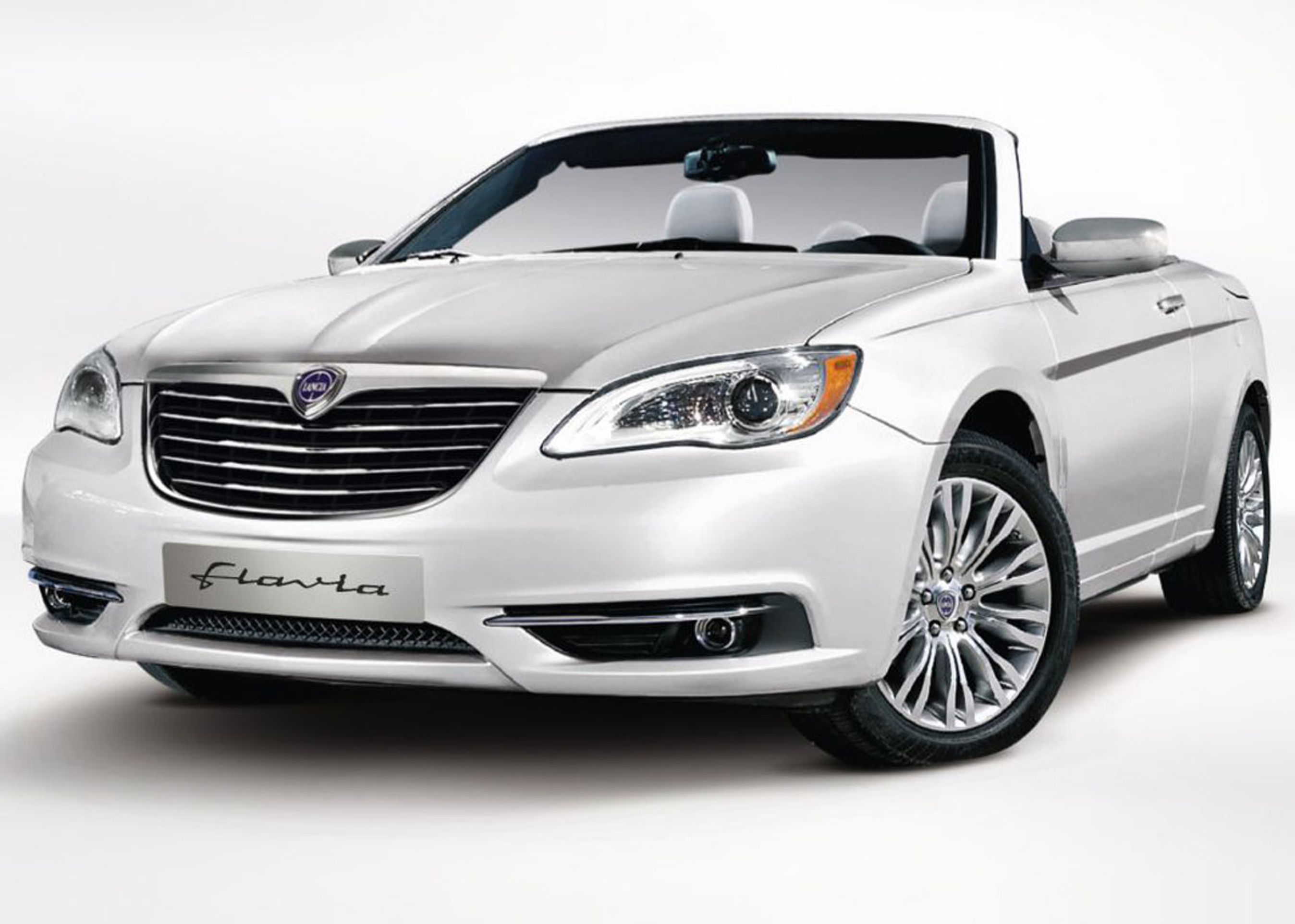 Lancia Flavia - her som cabriolet - er en model i firmabilsklassen og er identisk med Chrysler 200C.