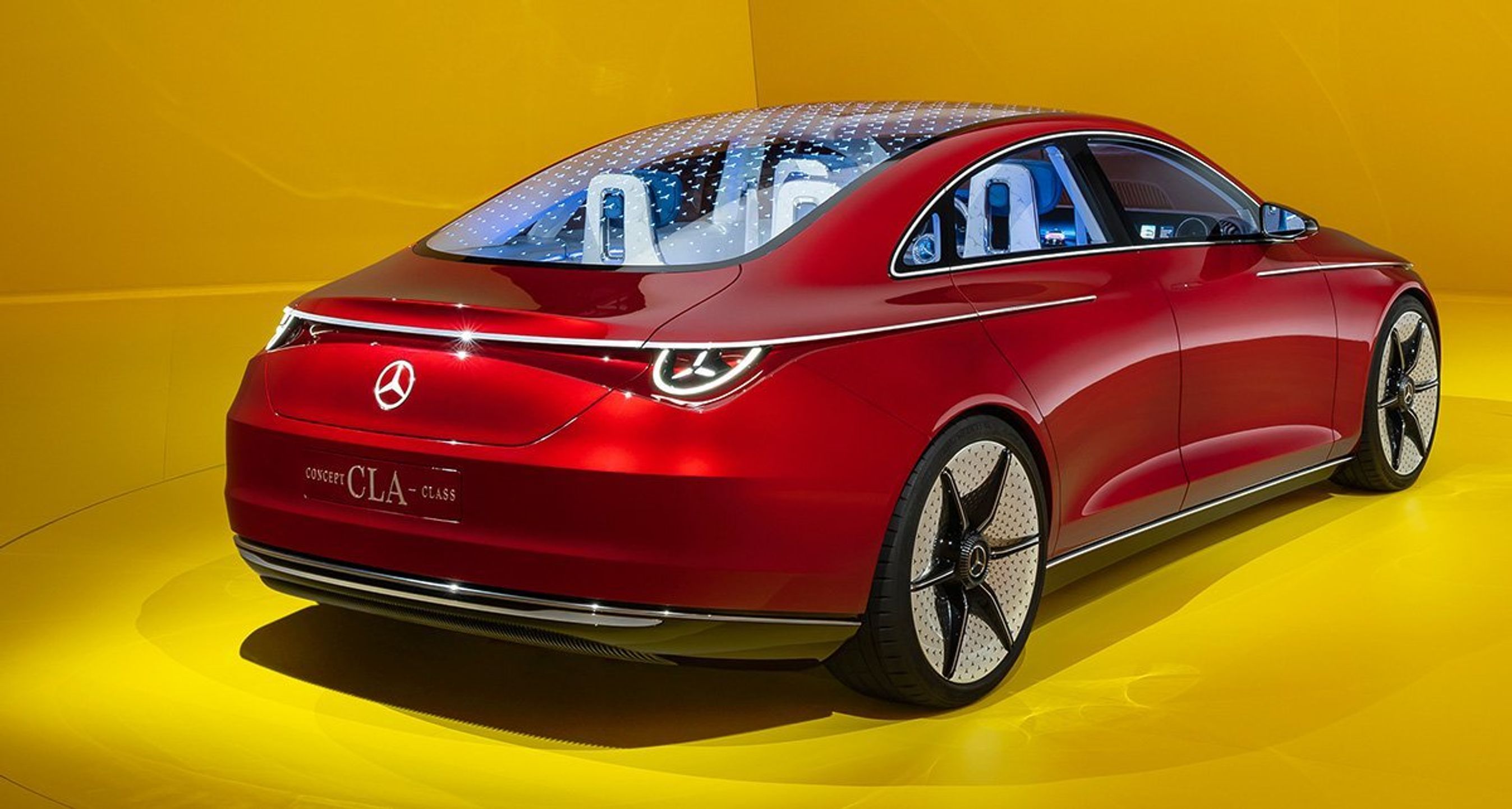 Mercedes-Benz CLA bagfra.