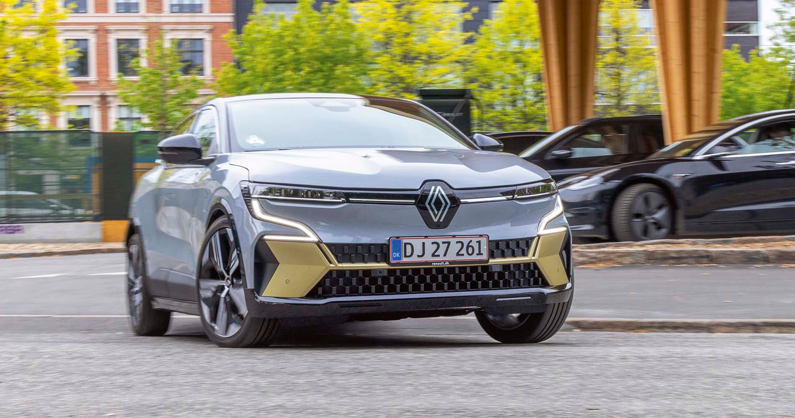 Renault Megane E-Tech set forfra