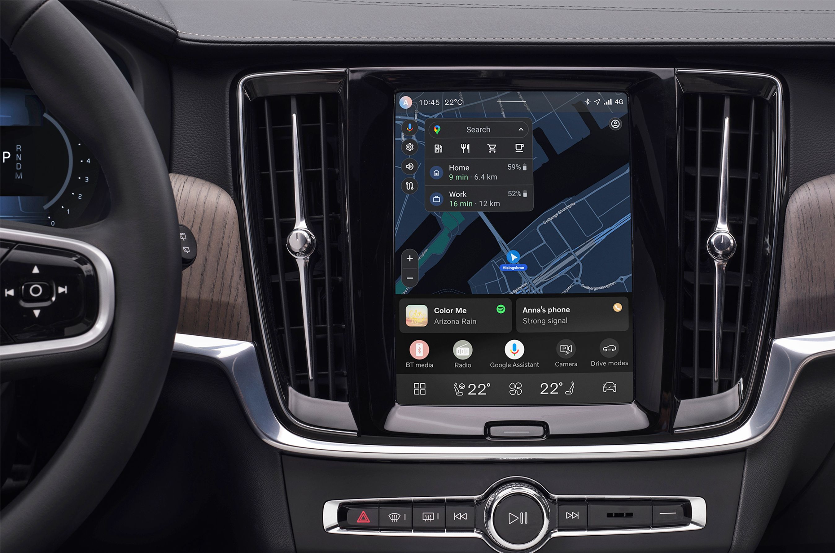 Midterskærm i Volvo-bil