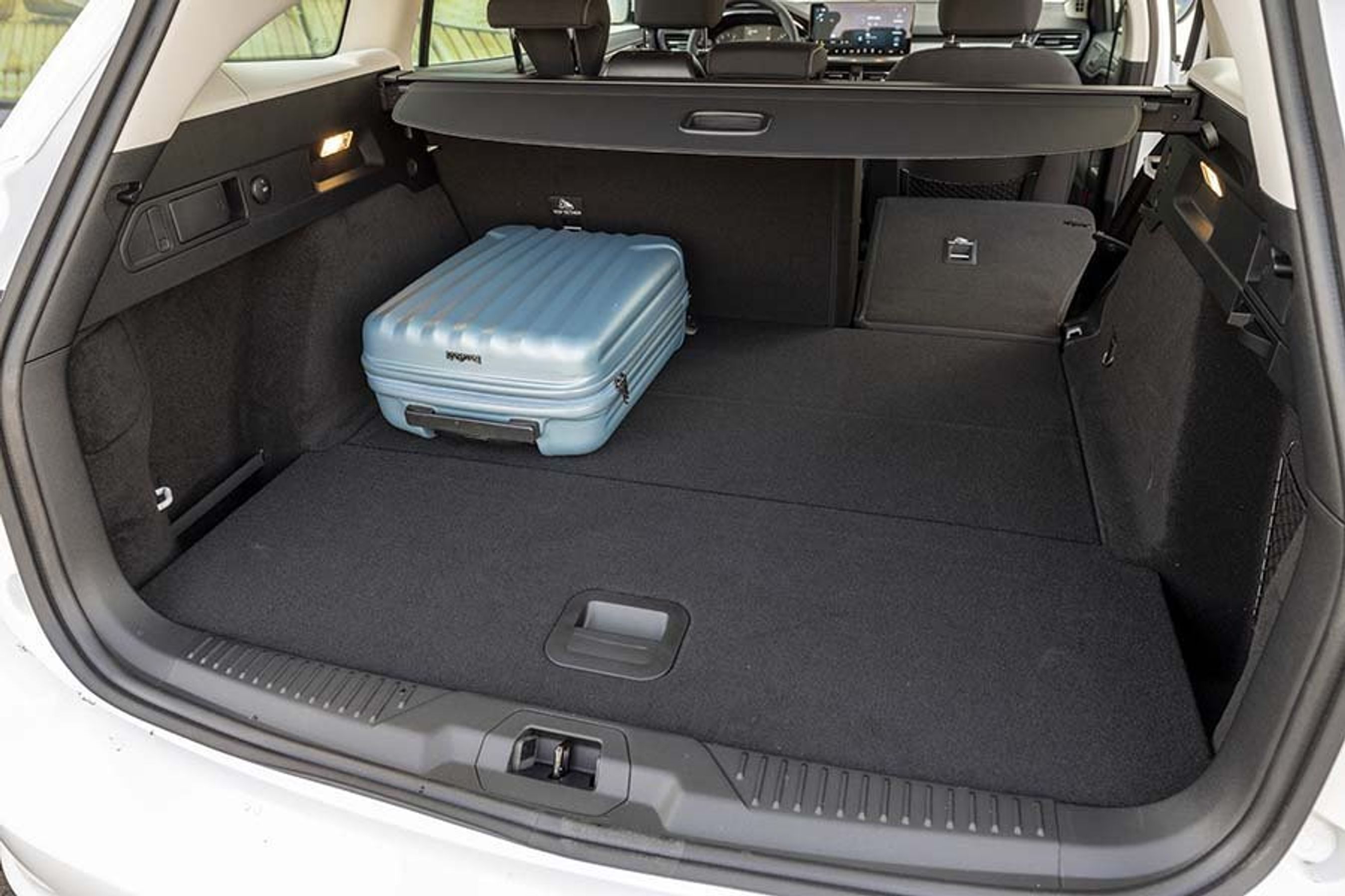 Bagagerummet rummer 635 liter og er dermed virkelig rummeligt. 