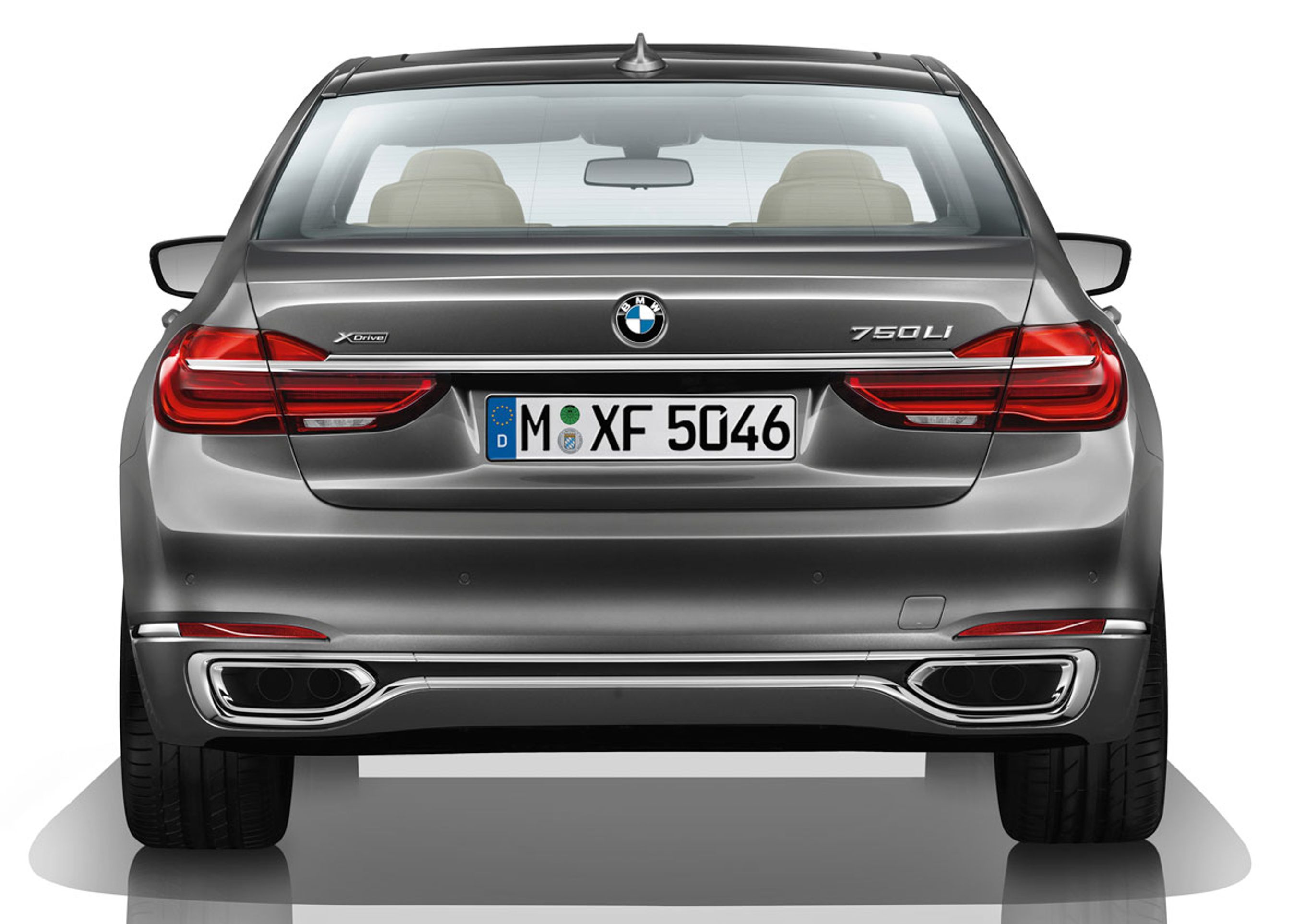 7-serien er fornyet designmæssigt, men lige bagfra virker ændringerne moderate.