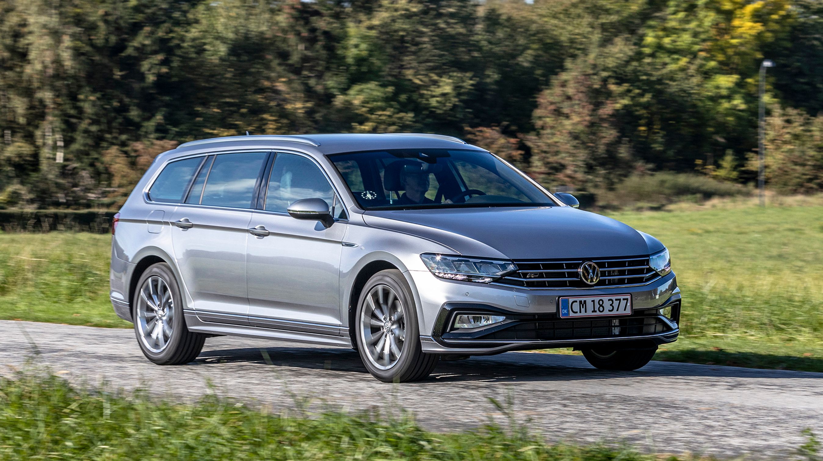 VW Passat Variant set forfra