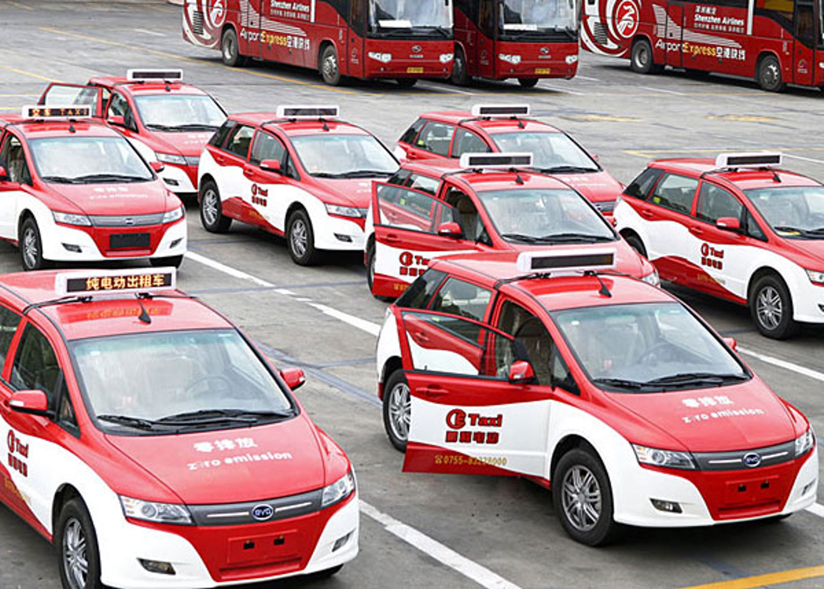 Byen Shenzhen har i længere tid haft en flåde på 300 eldrevne e6-taxier fra BYD.