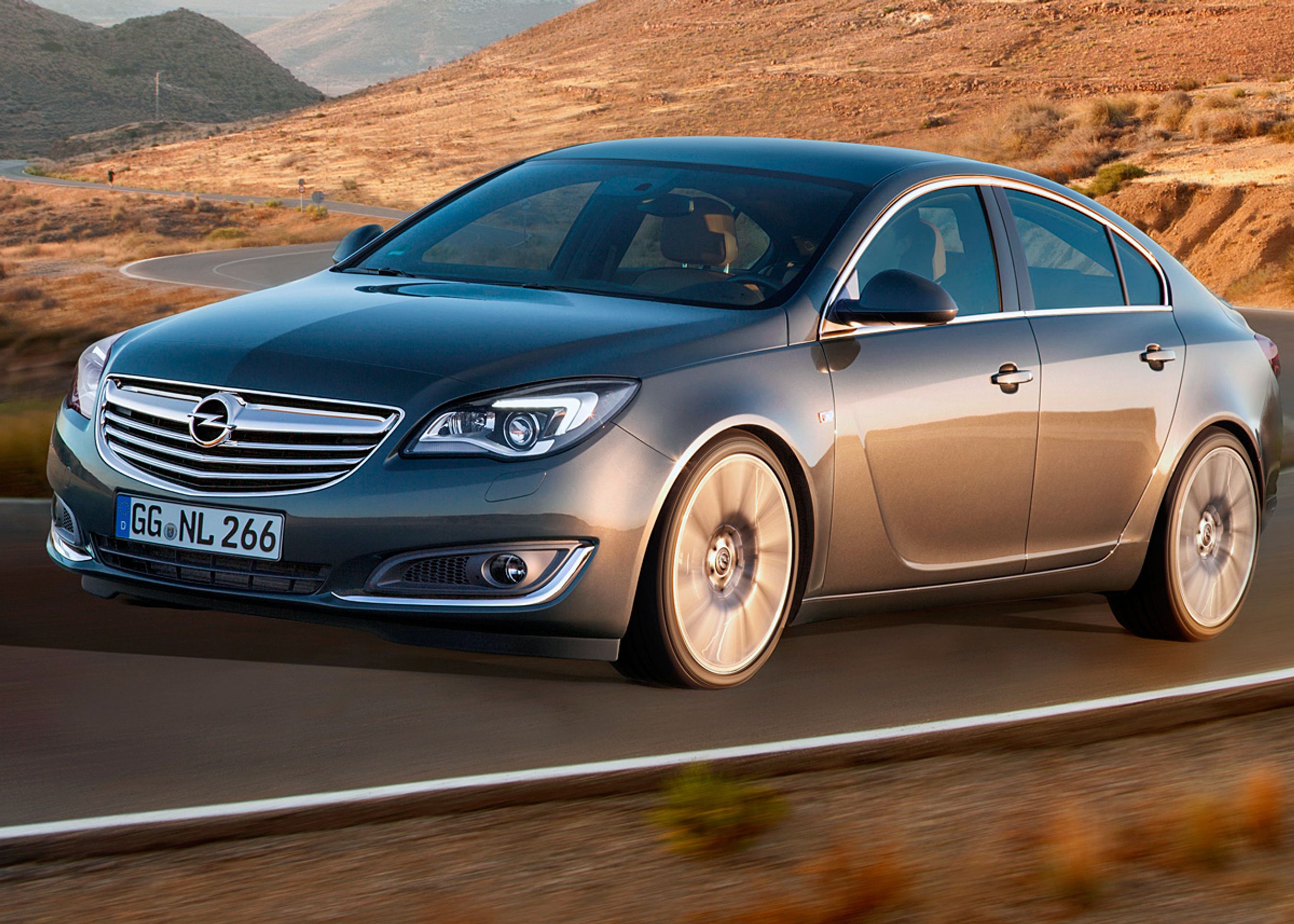 For- og bagparti er fornyet forsigtigt.