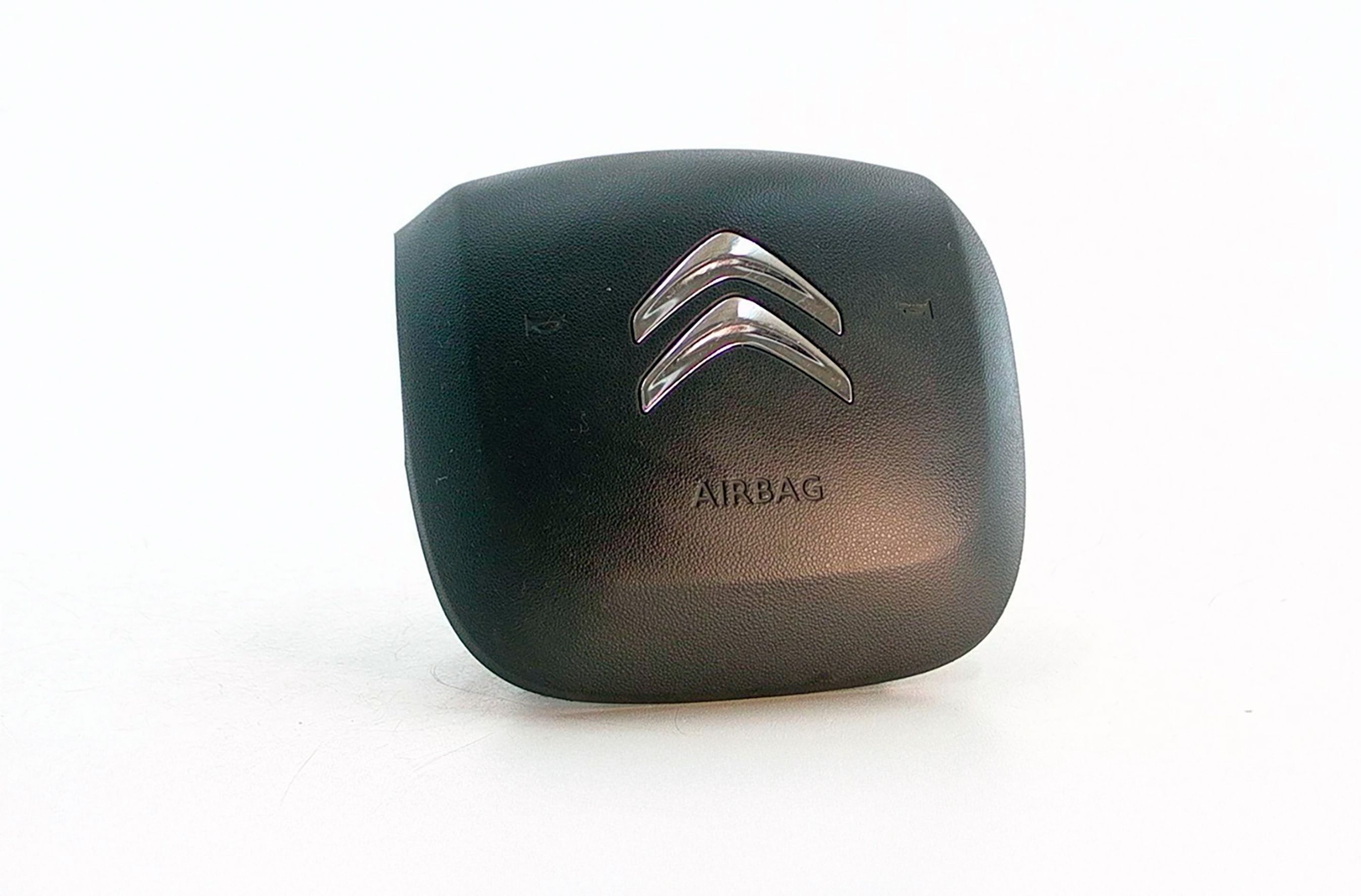 Airbag-modul med citroën-logo på.