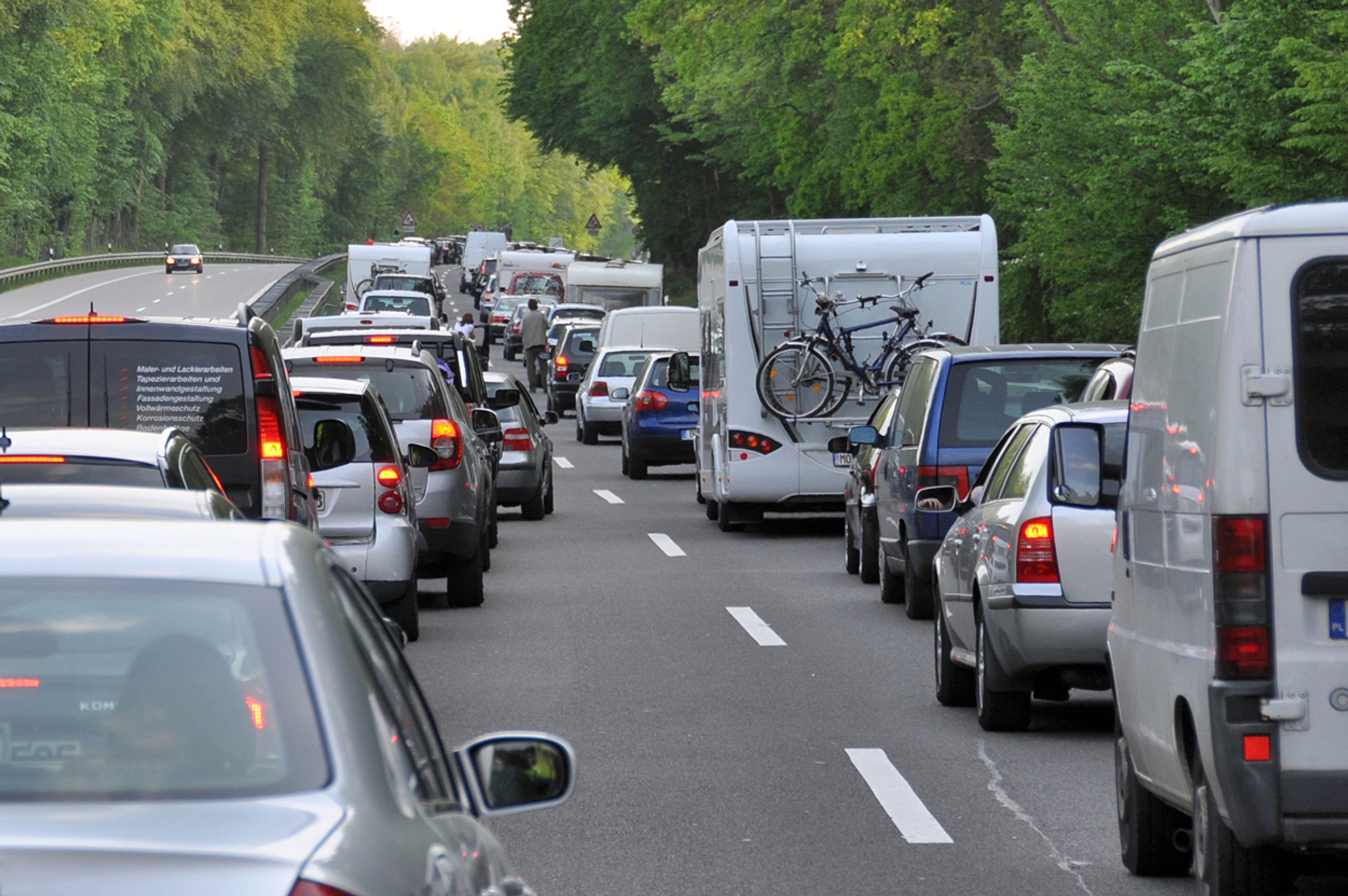 Det kan være svært helt at undgå kø på den tyske Autobahn. Men tager man sine forholdsregler, kan man undgå de værste af slagsen