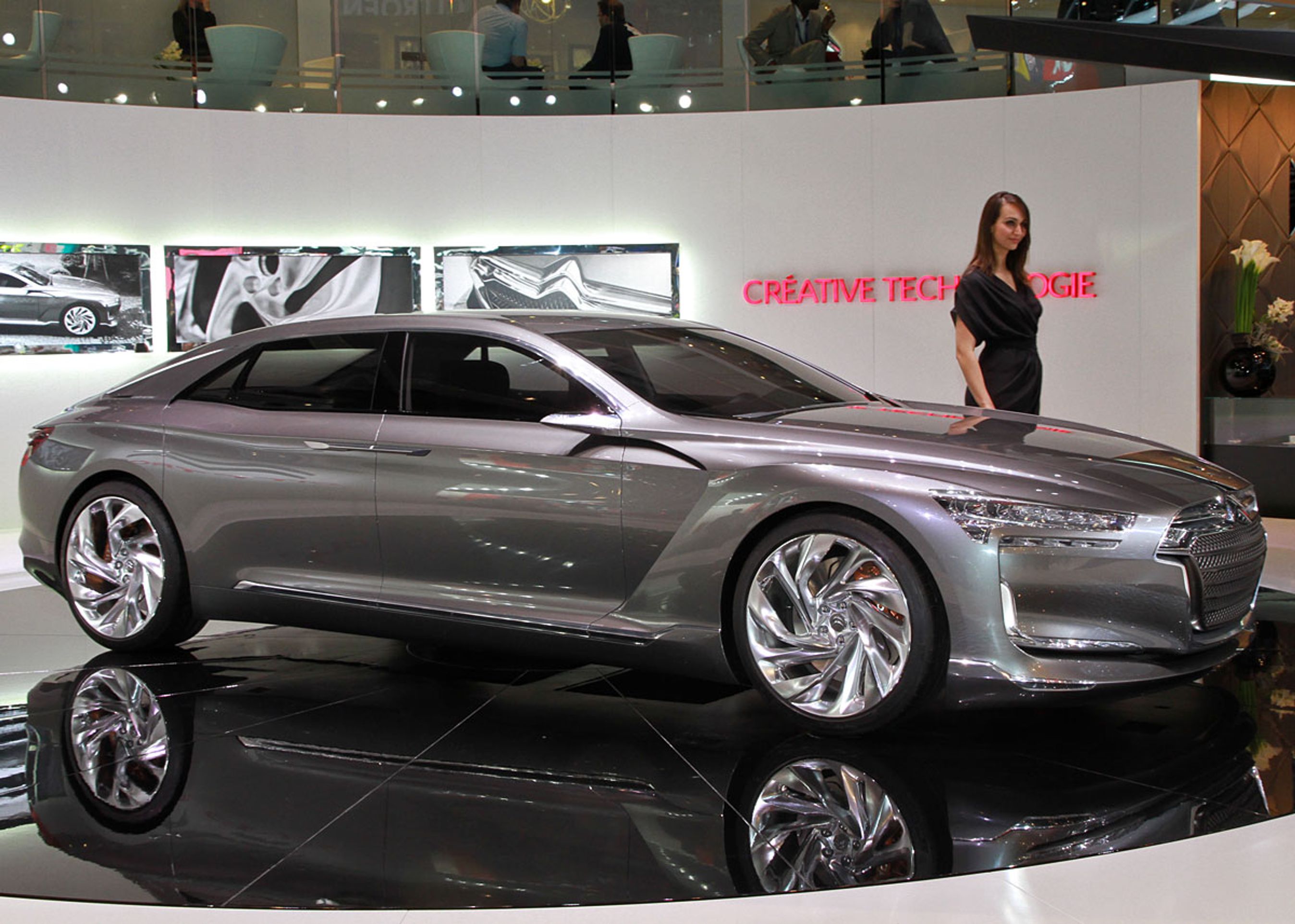 Den helt store konceptbil Citroën Metropolis er skabt i Kina og havde verdenspremiere under Expo 2010 i Shanghai.