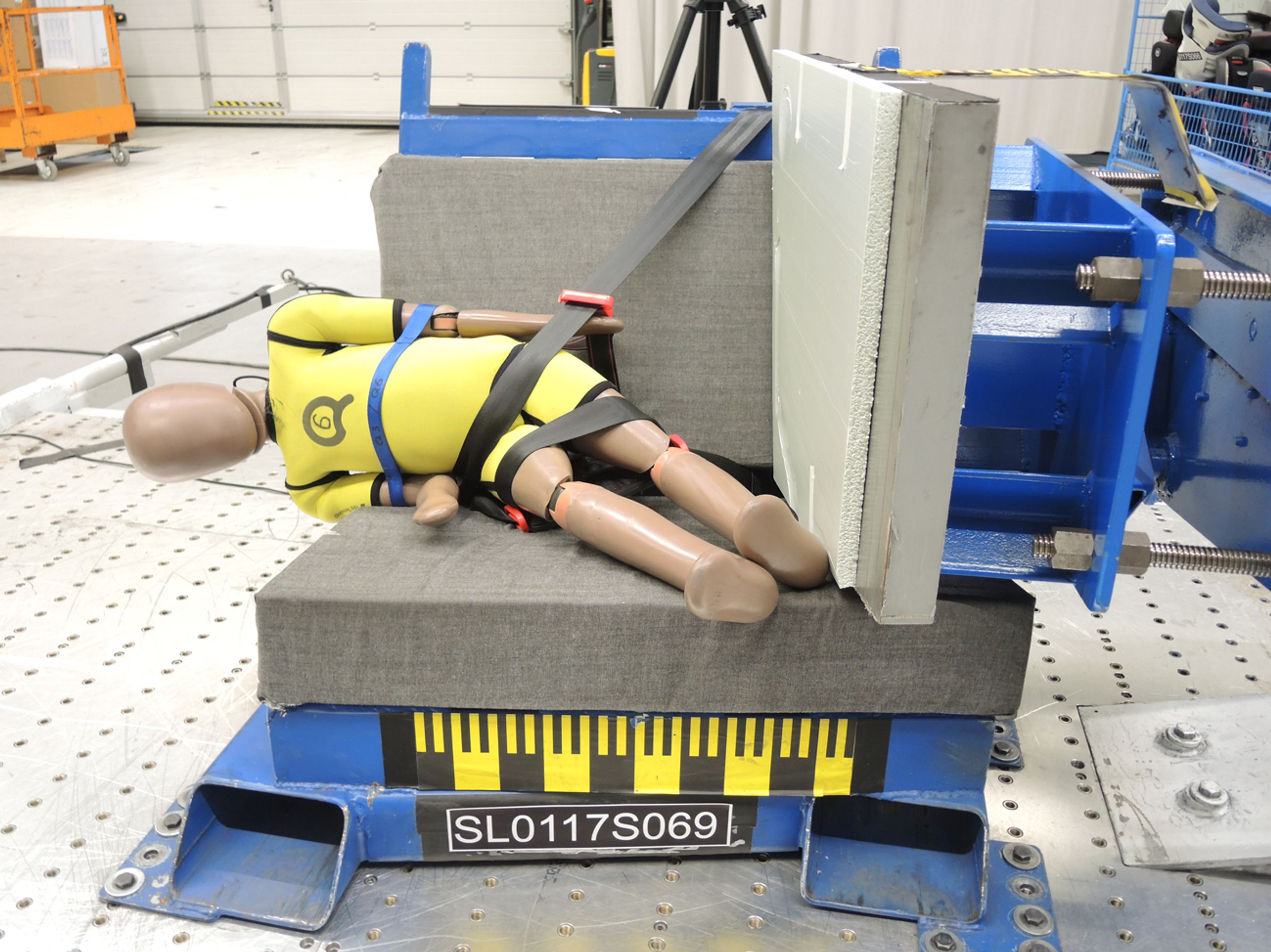 Sidebeskyttelsen er ikke-eksisterende i den nye selepude Mifold Grab-and-Go, viser FDMs test.