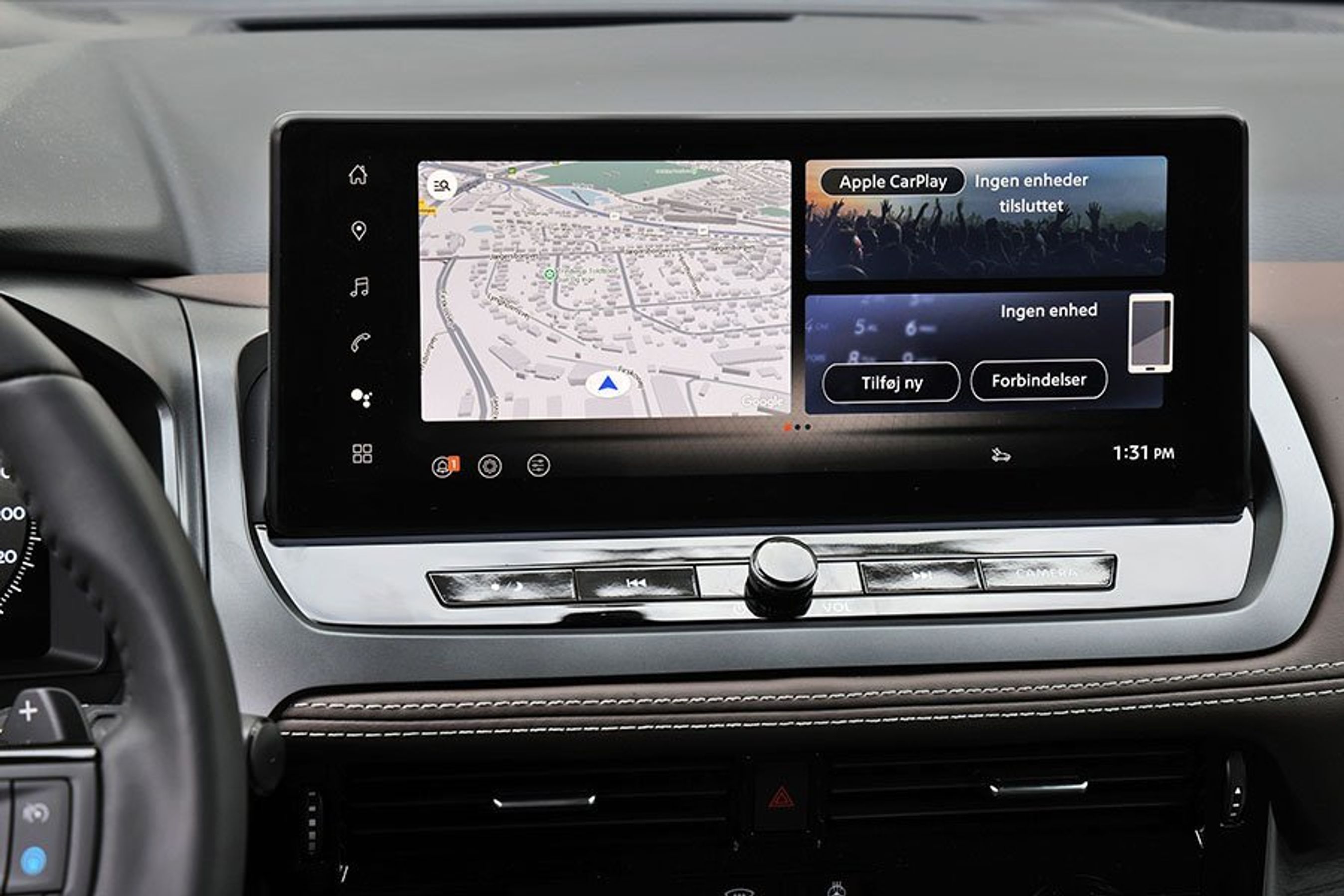 Stor skærm i kabinen i en Nissan Qashqai