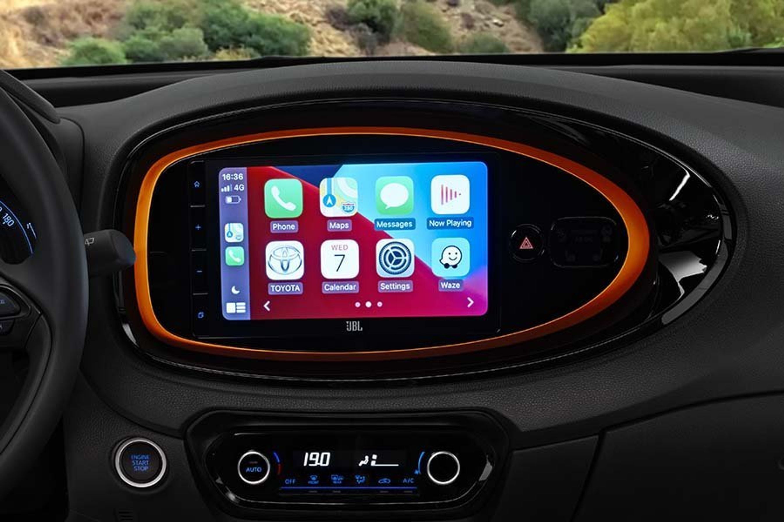 Toyota Aygo X skærm