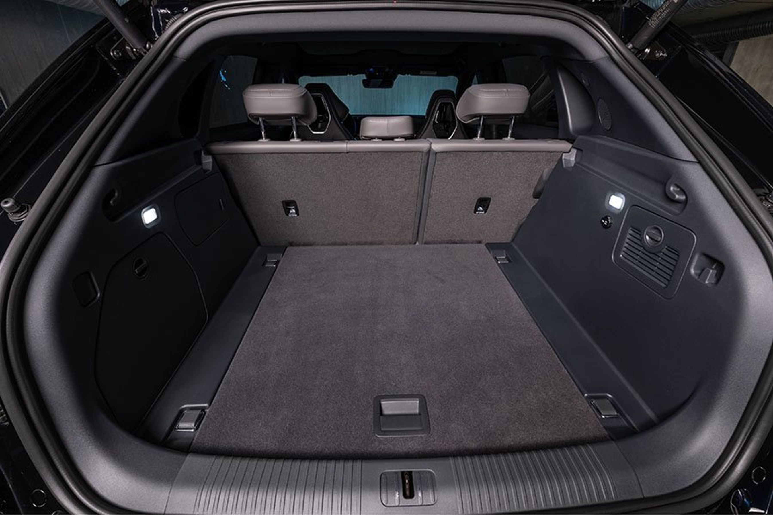 Bagagerum i Hongqi EHS7