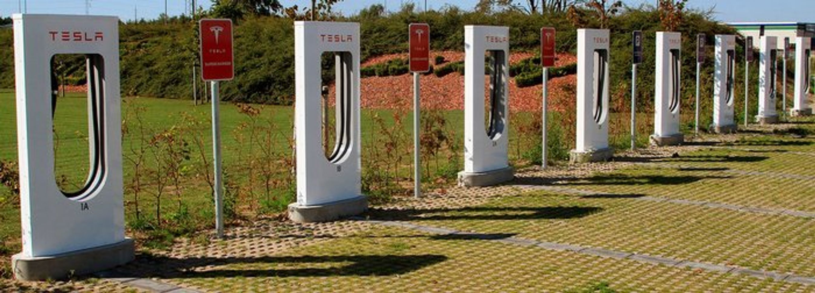 Teslas egne ladestationer opgraderes snart til 250 kW.