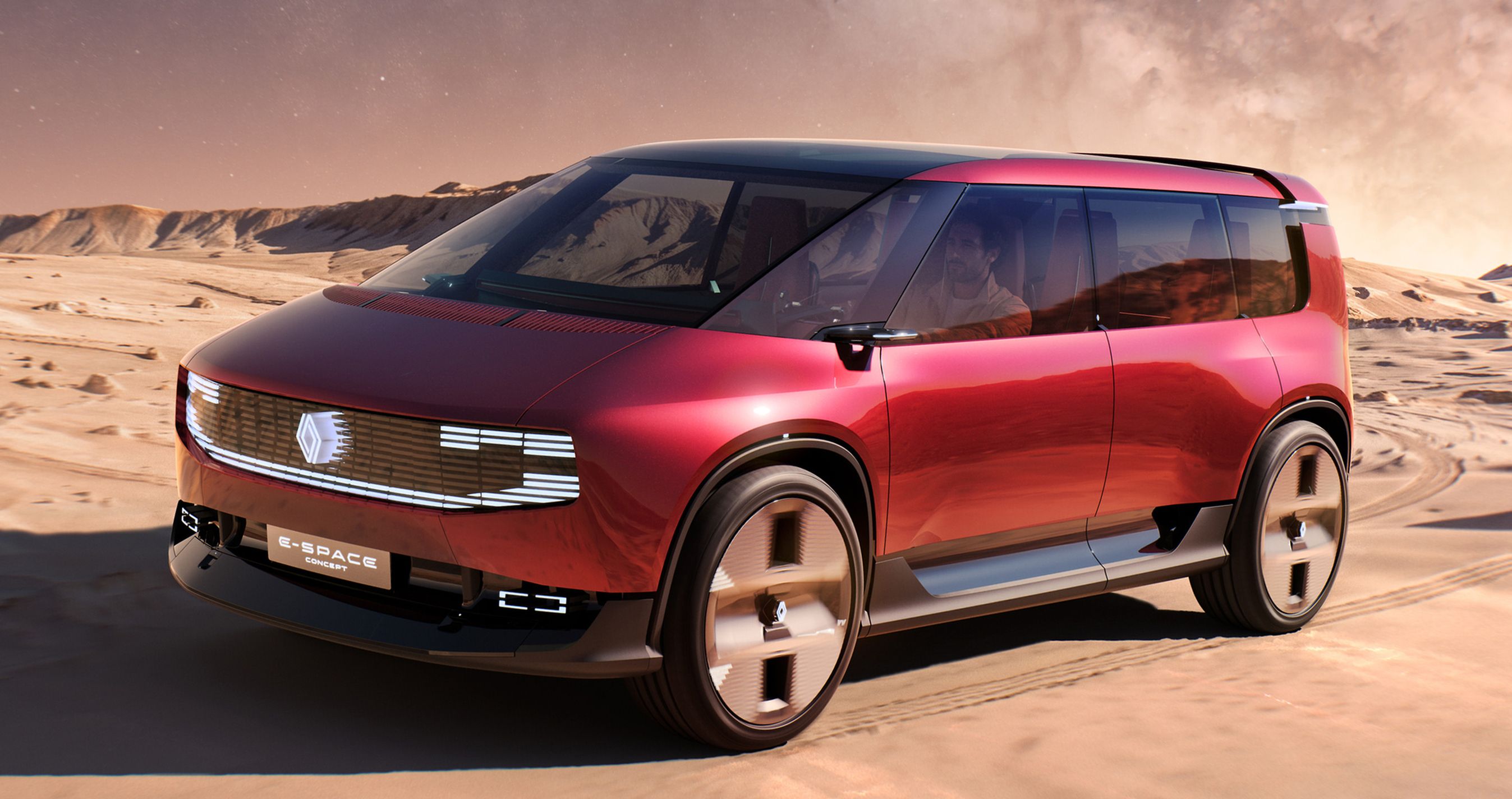 Rød Renault E-Space forfra.
