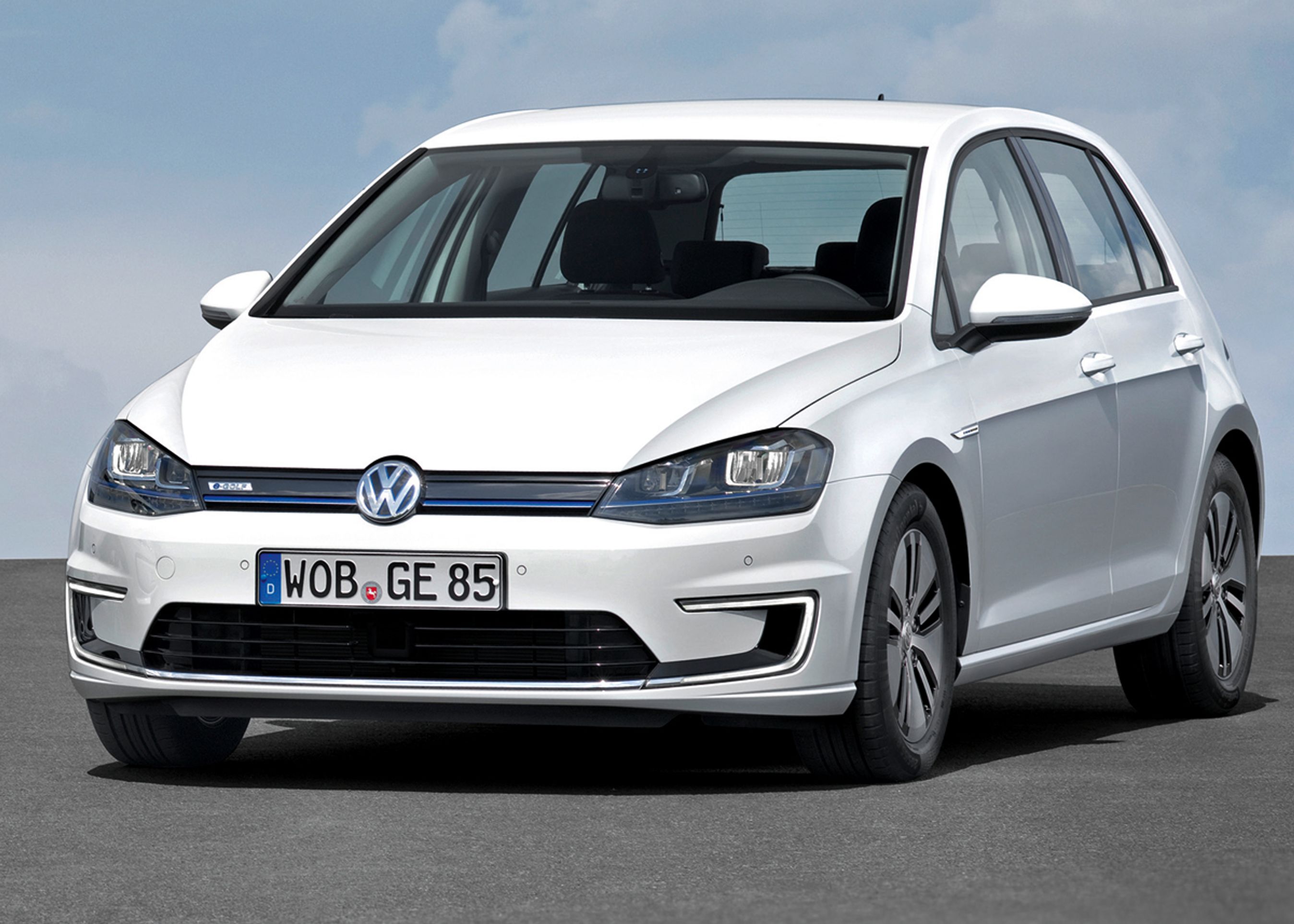 Den elektriske Golf bliver første VW-model med LED-kørelys. Det bliver standard på elbilen.