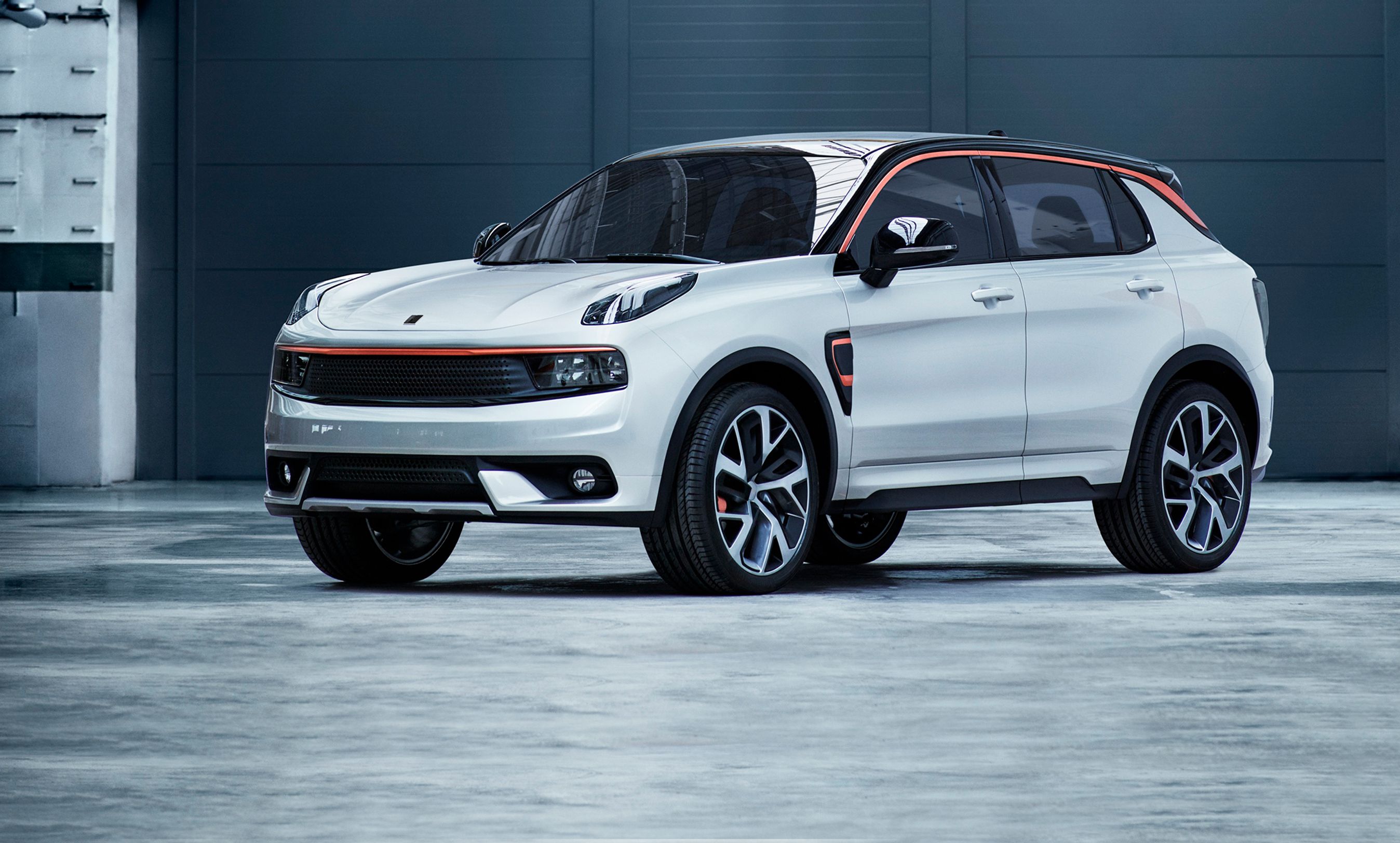 01 - Lynk & Co's første model i Europa.