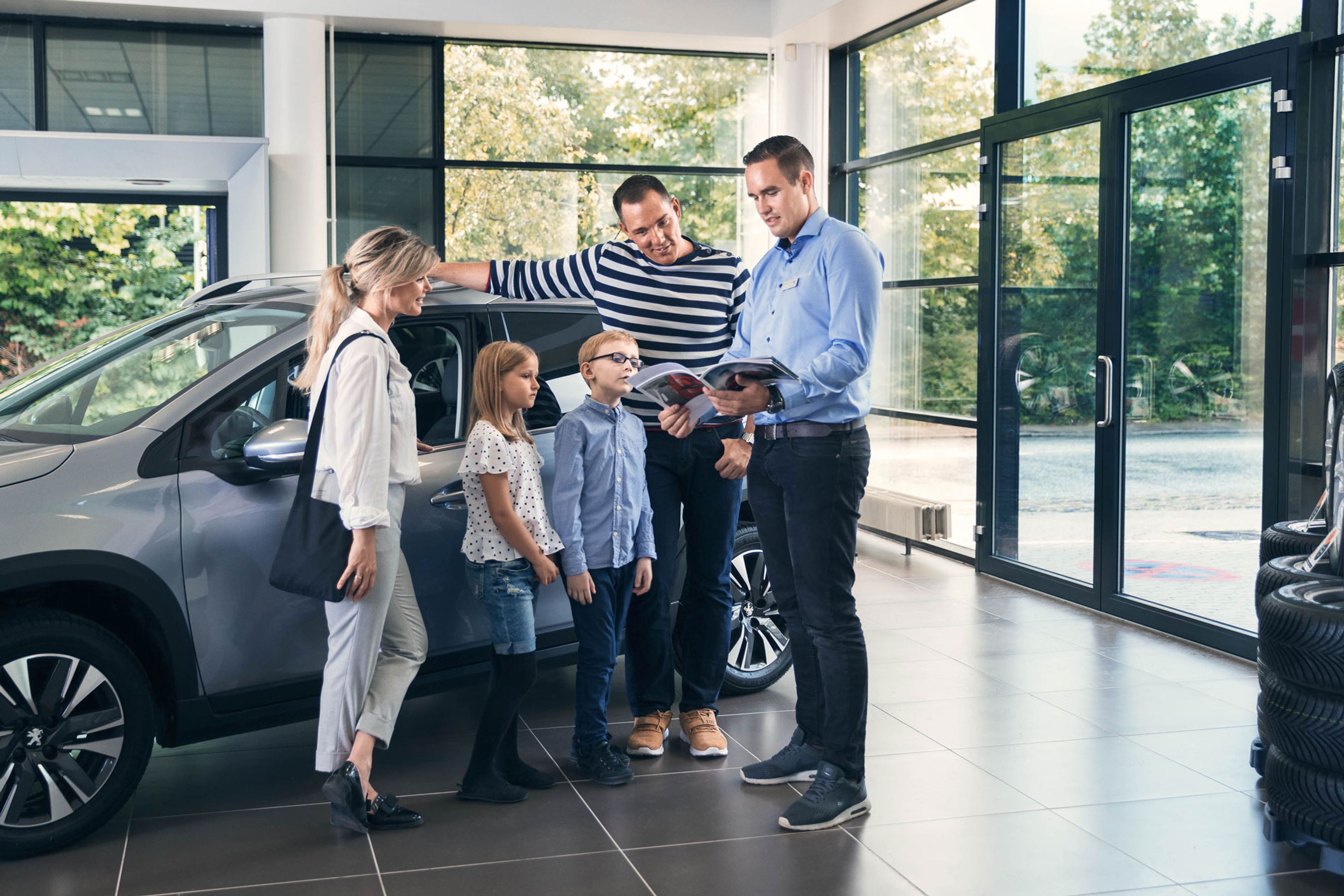 Det er en smule billigere at køre elbil end benzin eller dieselbil, viser FDMs bilbudget 2020