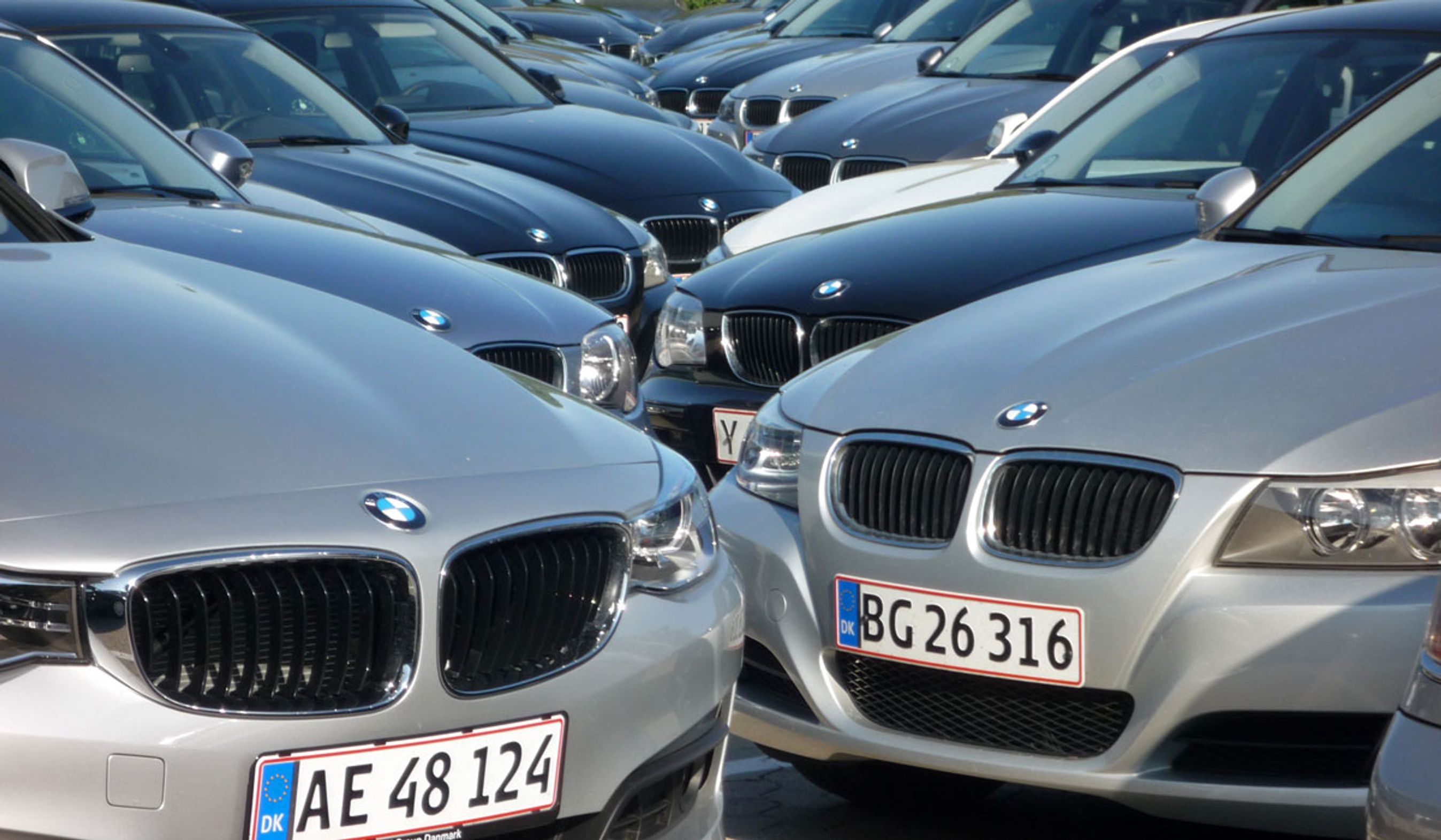 Danske BMW-kunder er blevet ramt af, at BMW ikke har kunnet skaffe reservedele.