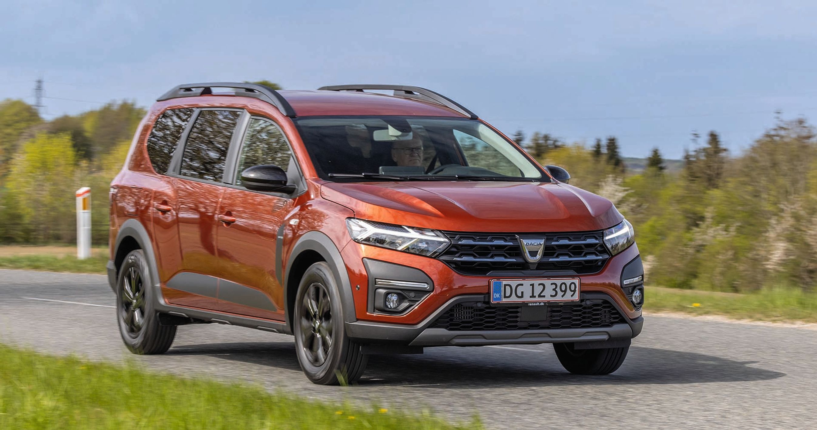 Dacia Jogger set forfra