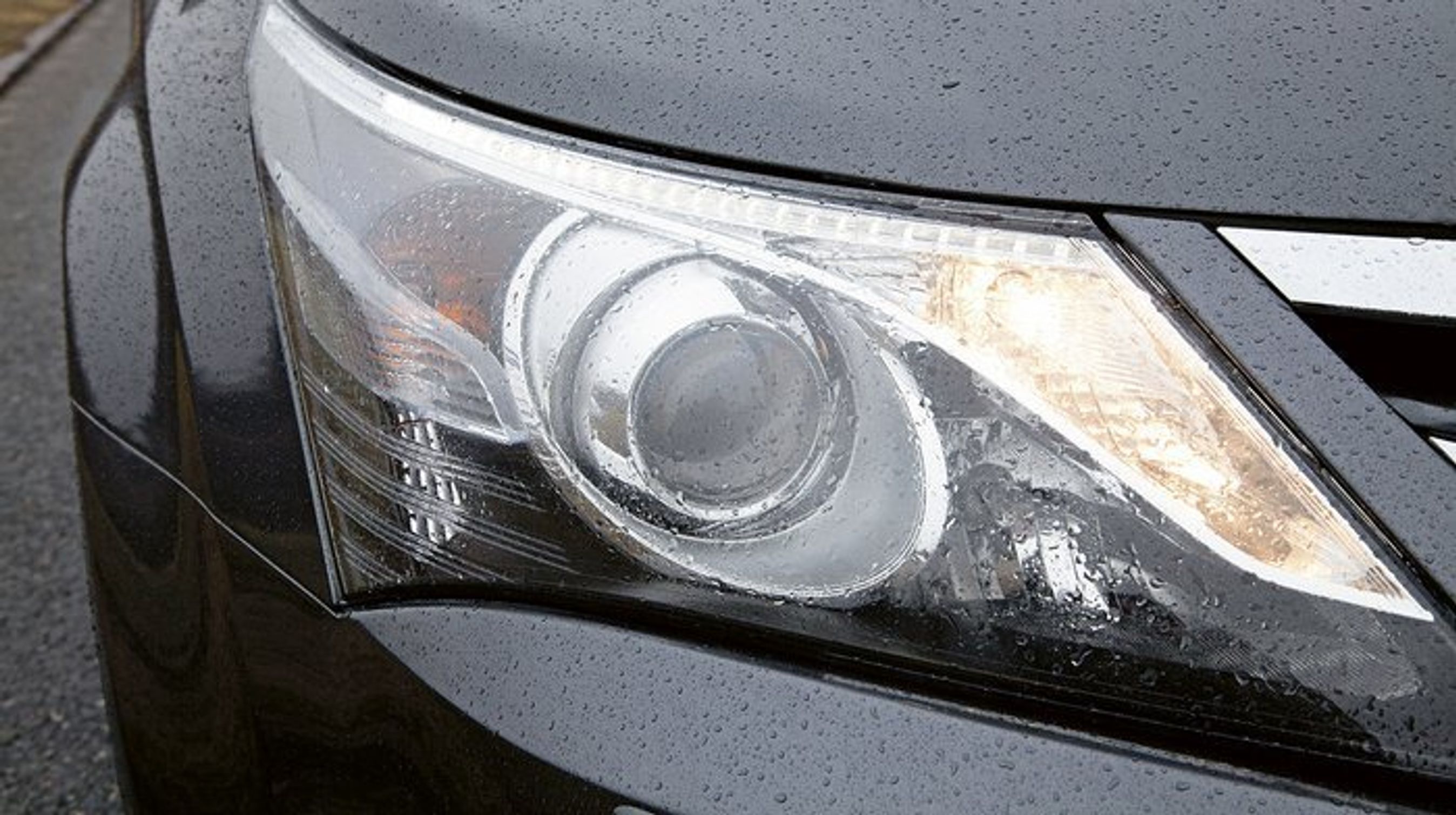 Toyota Avensis lygte