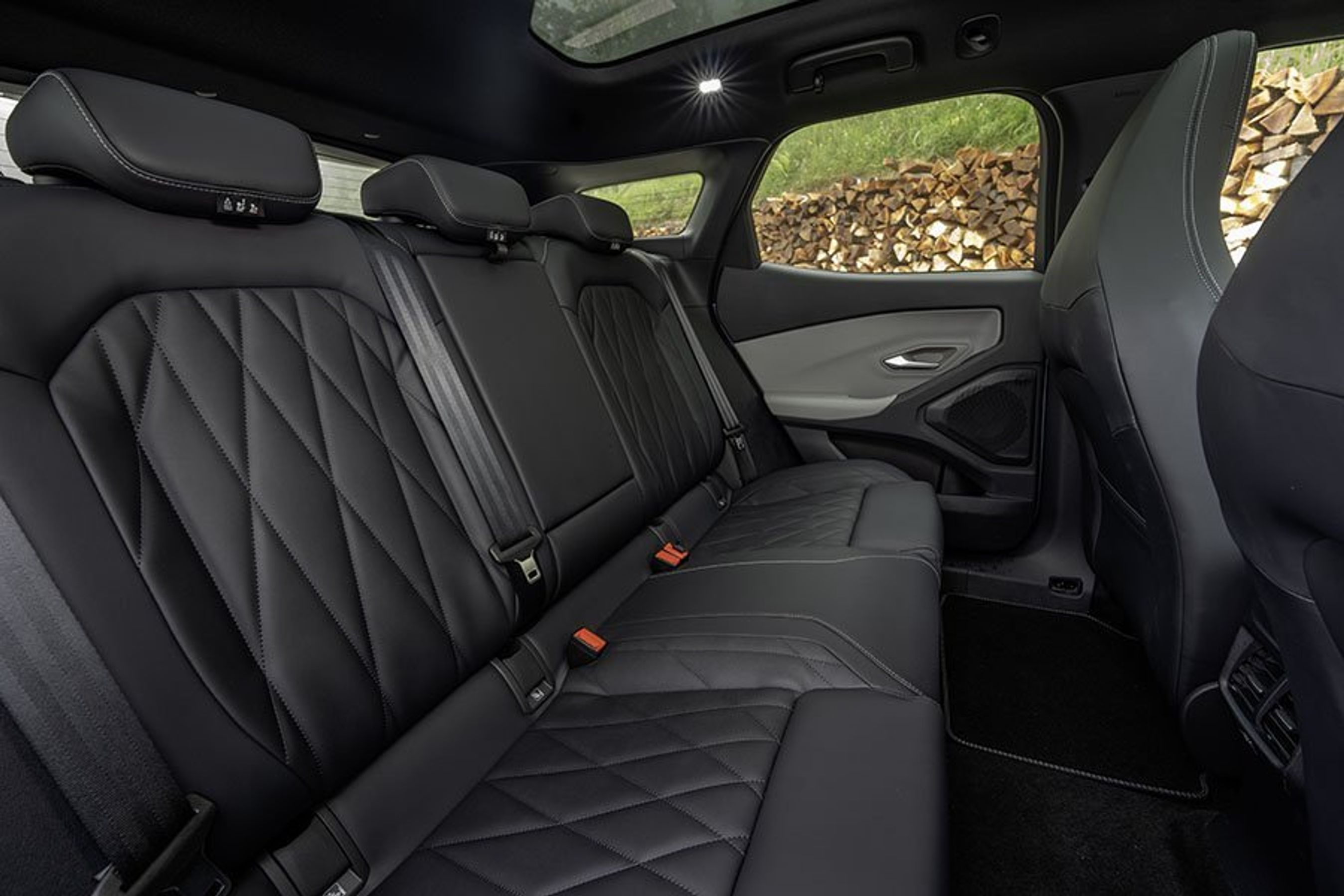 Bagsæder i en Ford Explorer