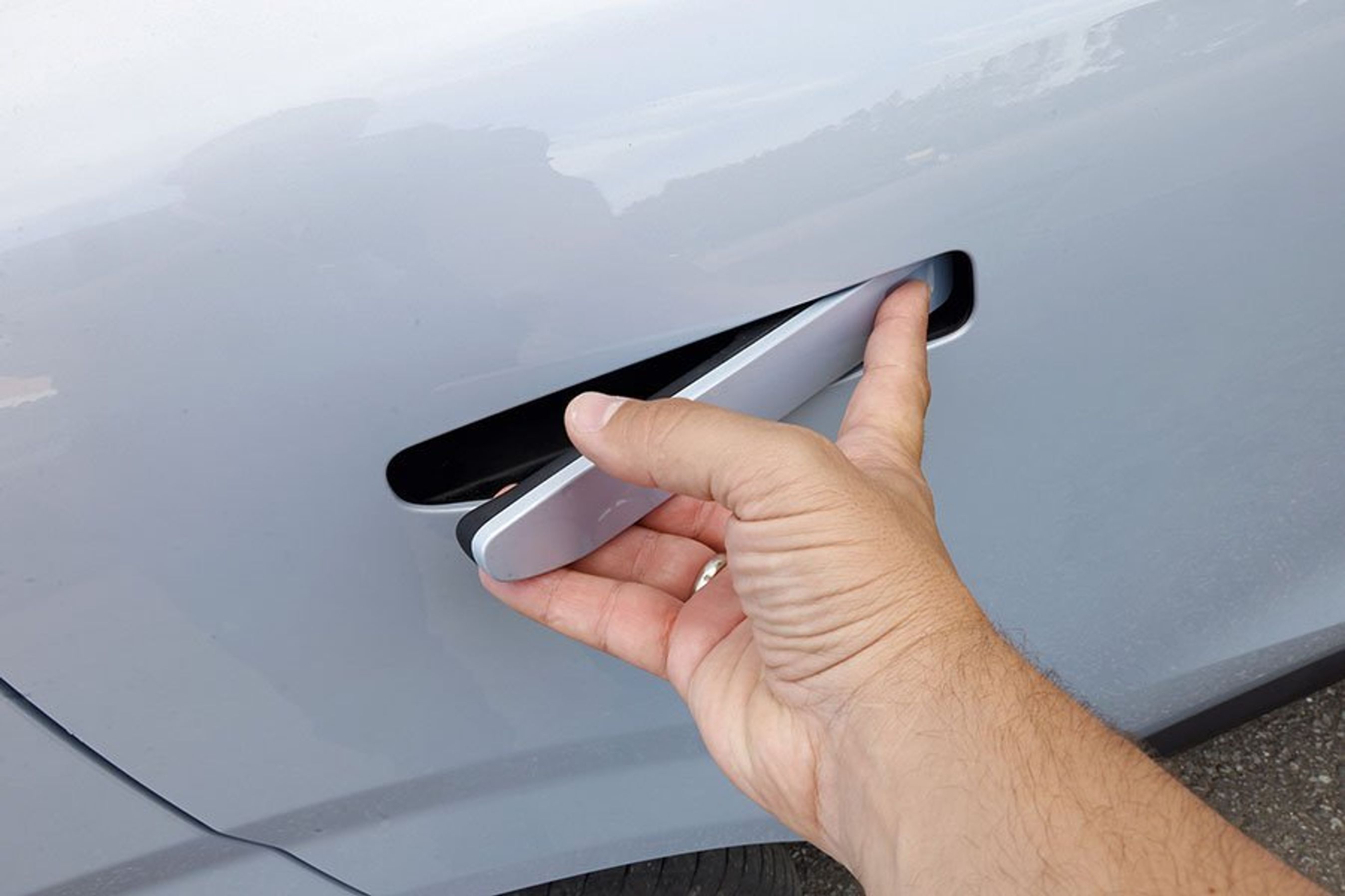 Dørhåndtag på en Leapmotor B10