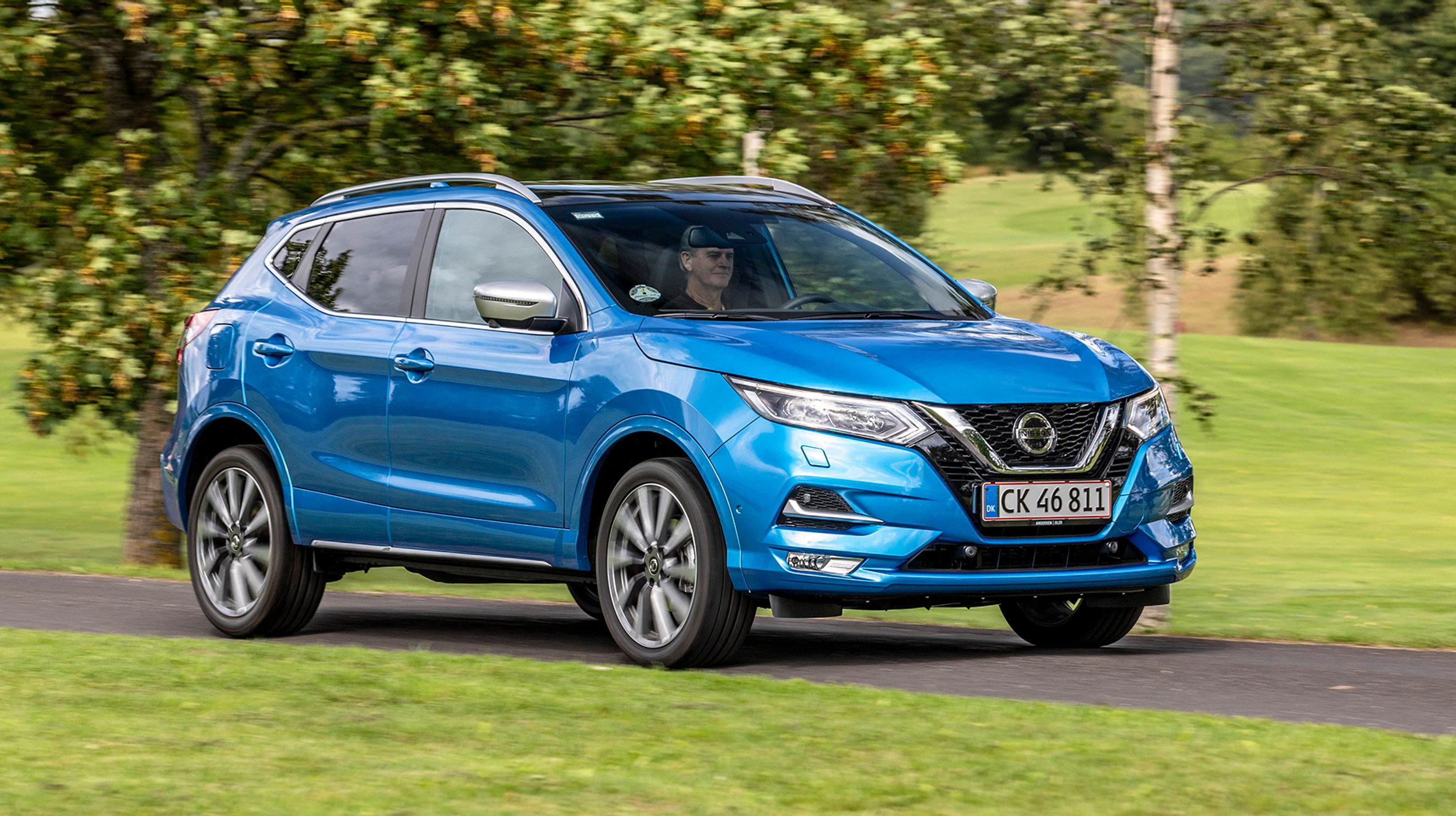 I Tekna+ udgaven får man stort set al det udstyr med, som fabrikken tilbyder - herunder LED-forlygter.