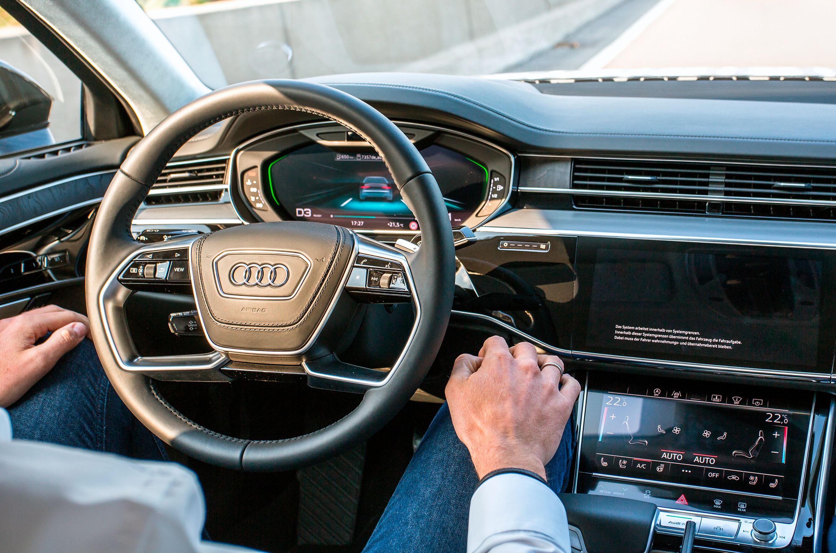 Audi var i efteråret klar med A8 som delvis selvkørende. Men udstyret blev aldrig solgt, og nu er det opgivet.