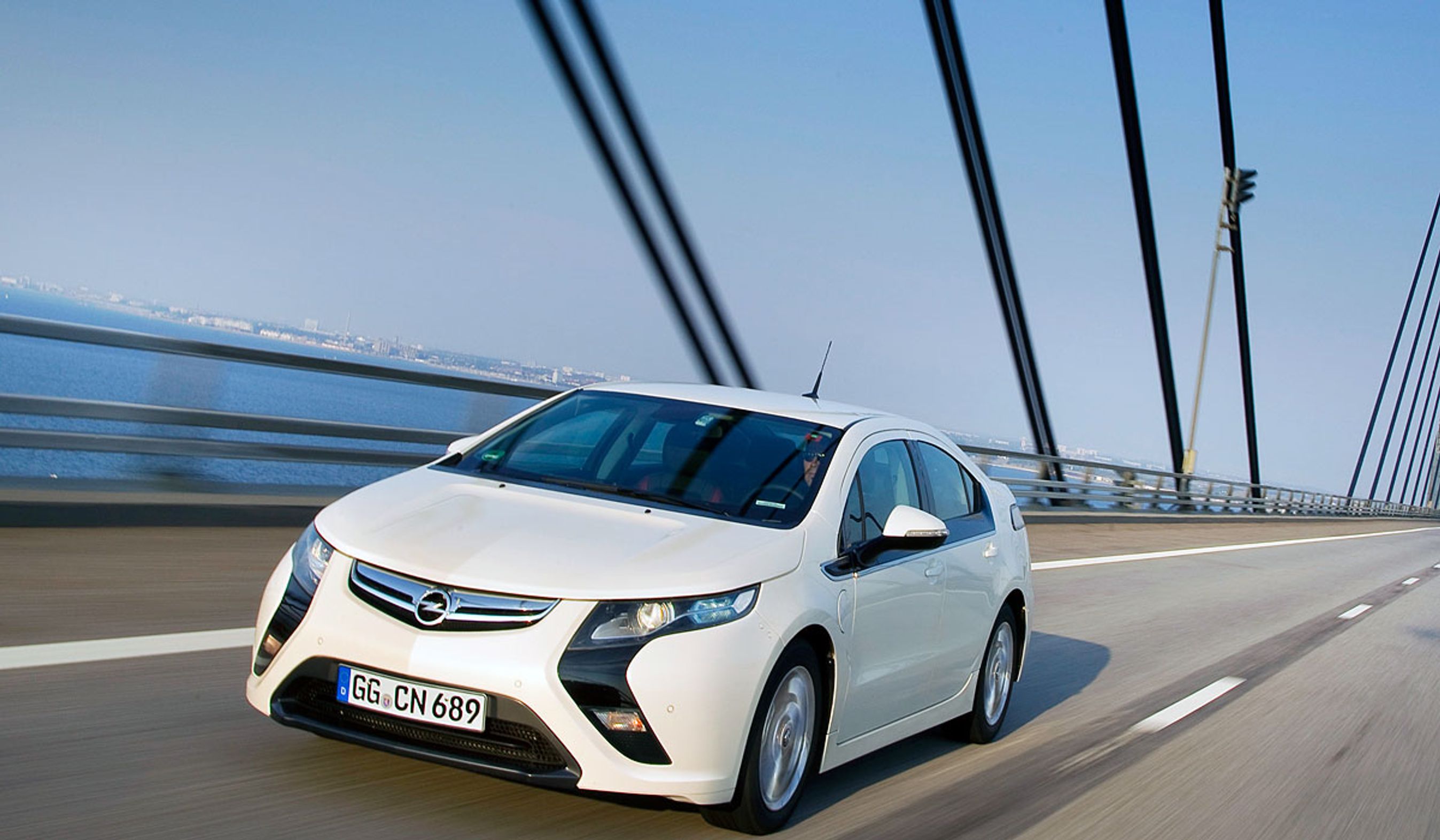 Opel Ampera ser ud til at være på vej i graven.