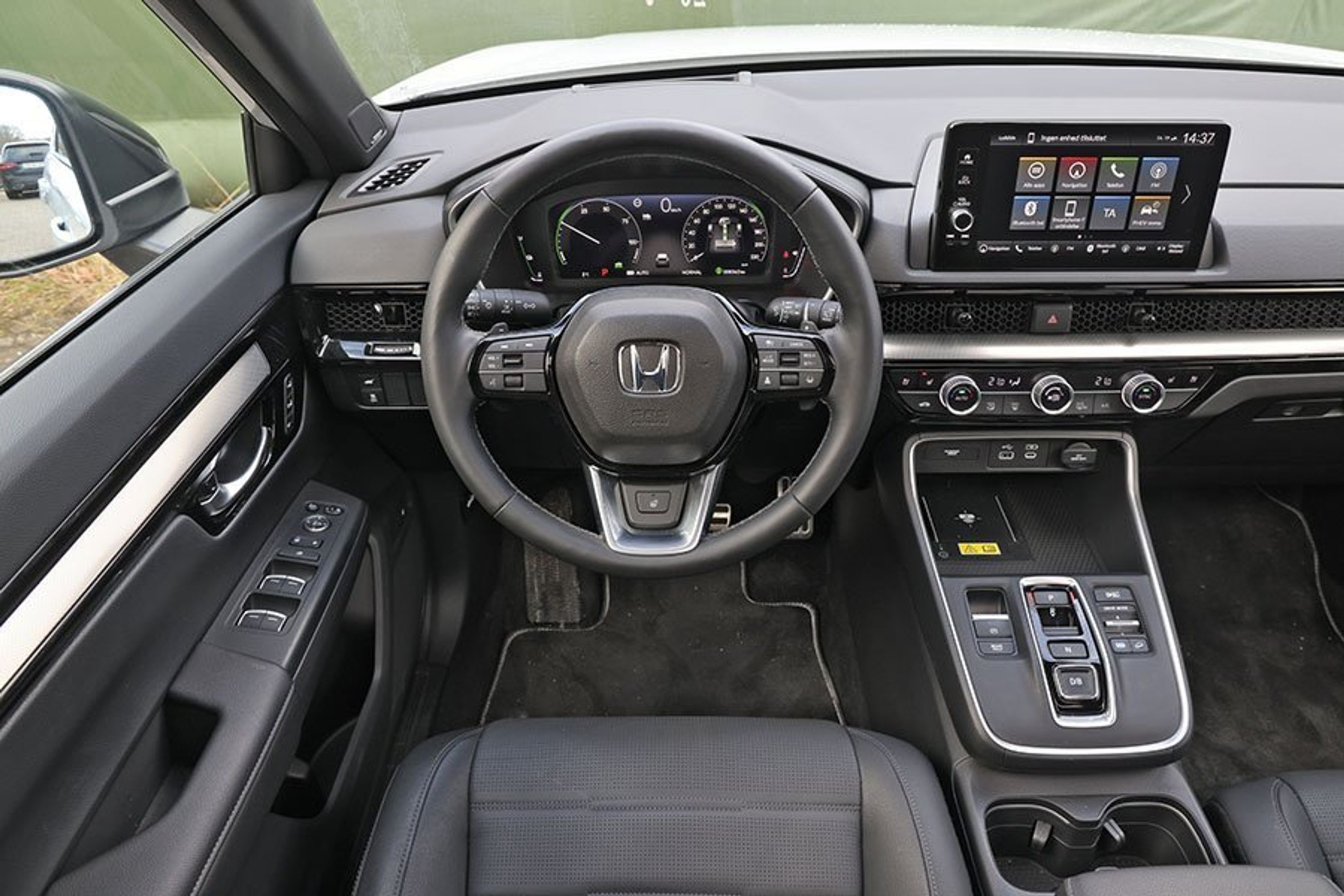 Førerpladsen i en Honda CR-V