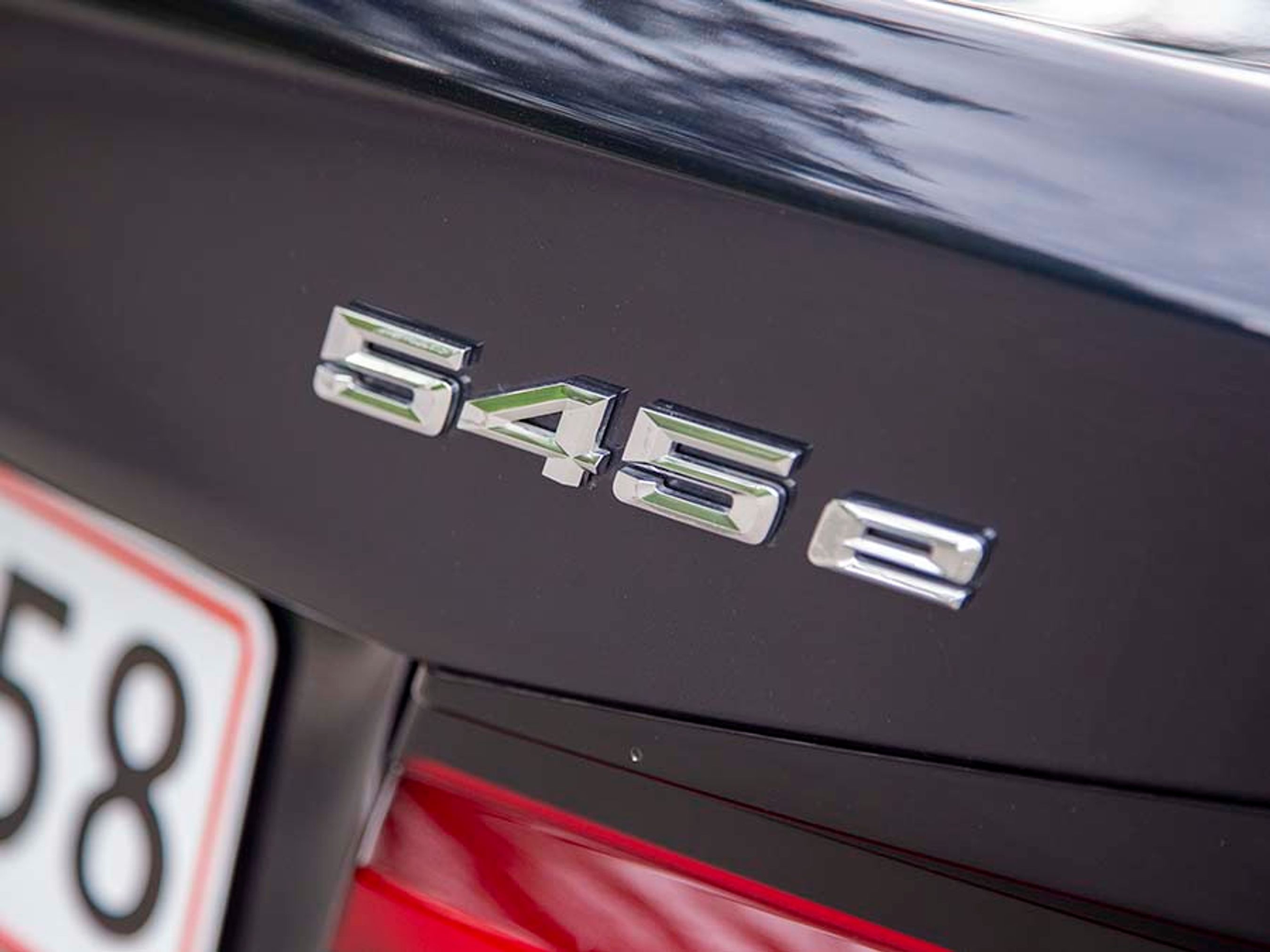 BMW 545e bagfra