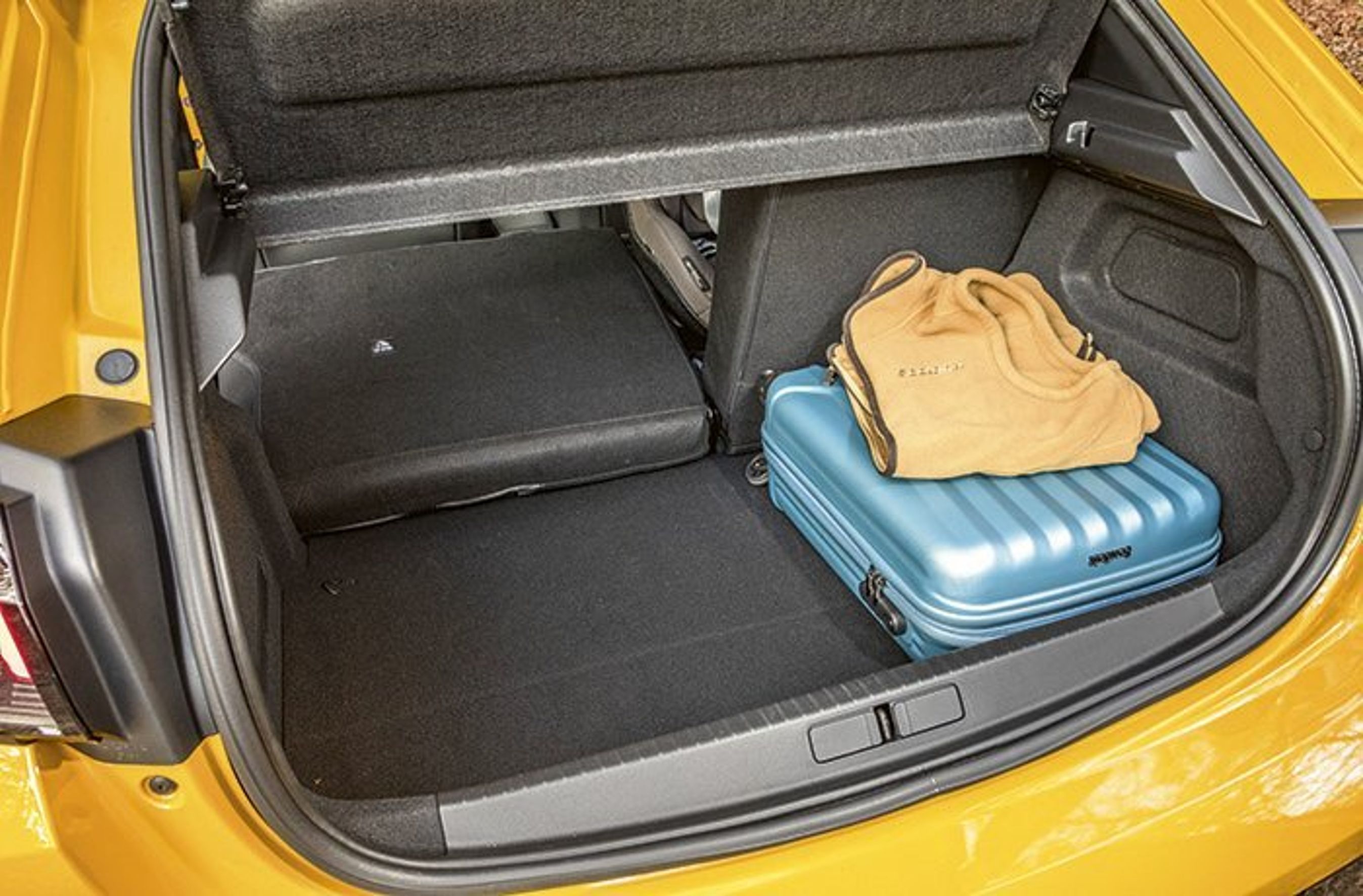 Peugeot 208 bagagerum