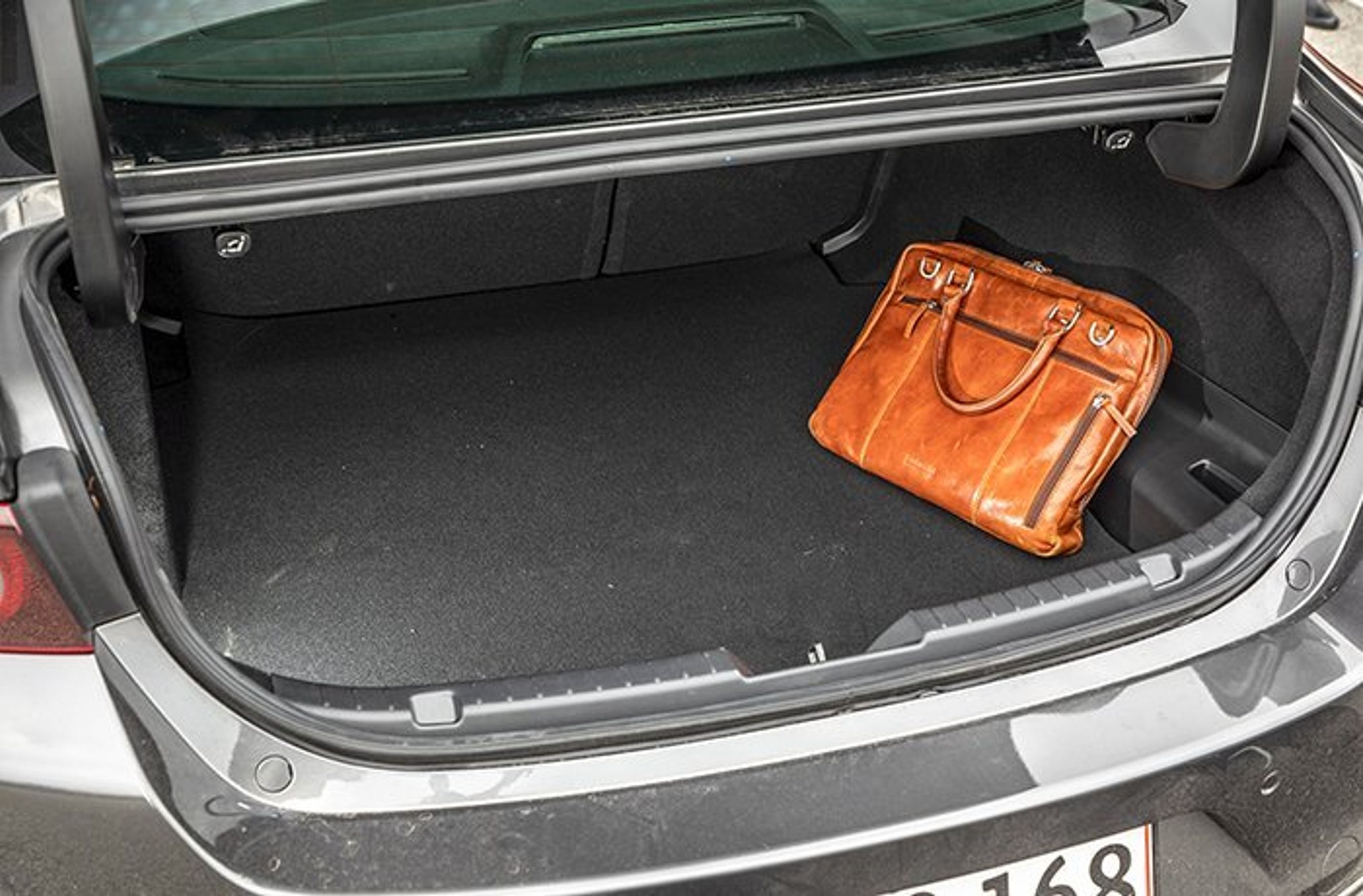 Bagagerum i Mazda 3