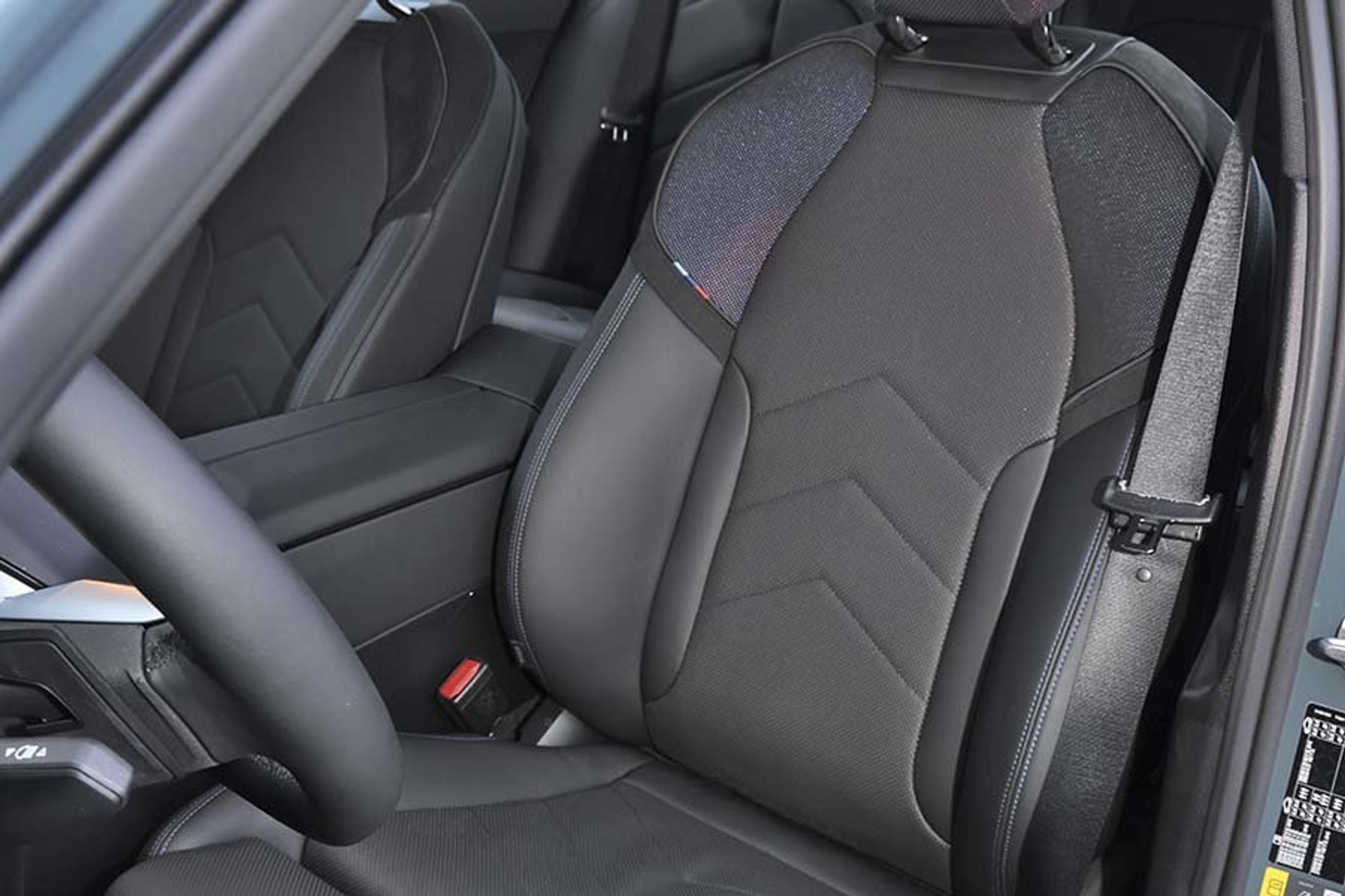 Lækre forsæder i en BMW i5